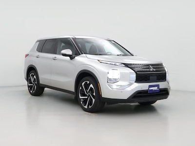 2023 Mitsubishi Outlander SE