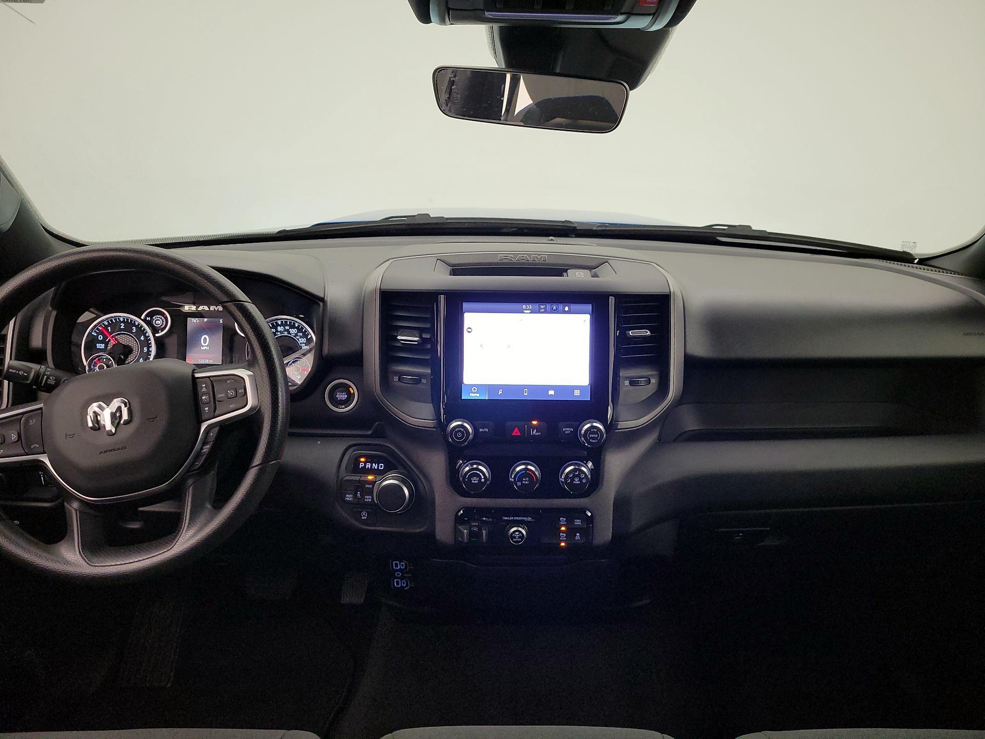 Thumbnail: 2025 RAM 1500 - 9