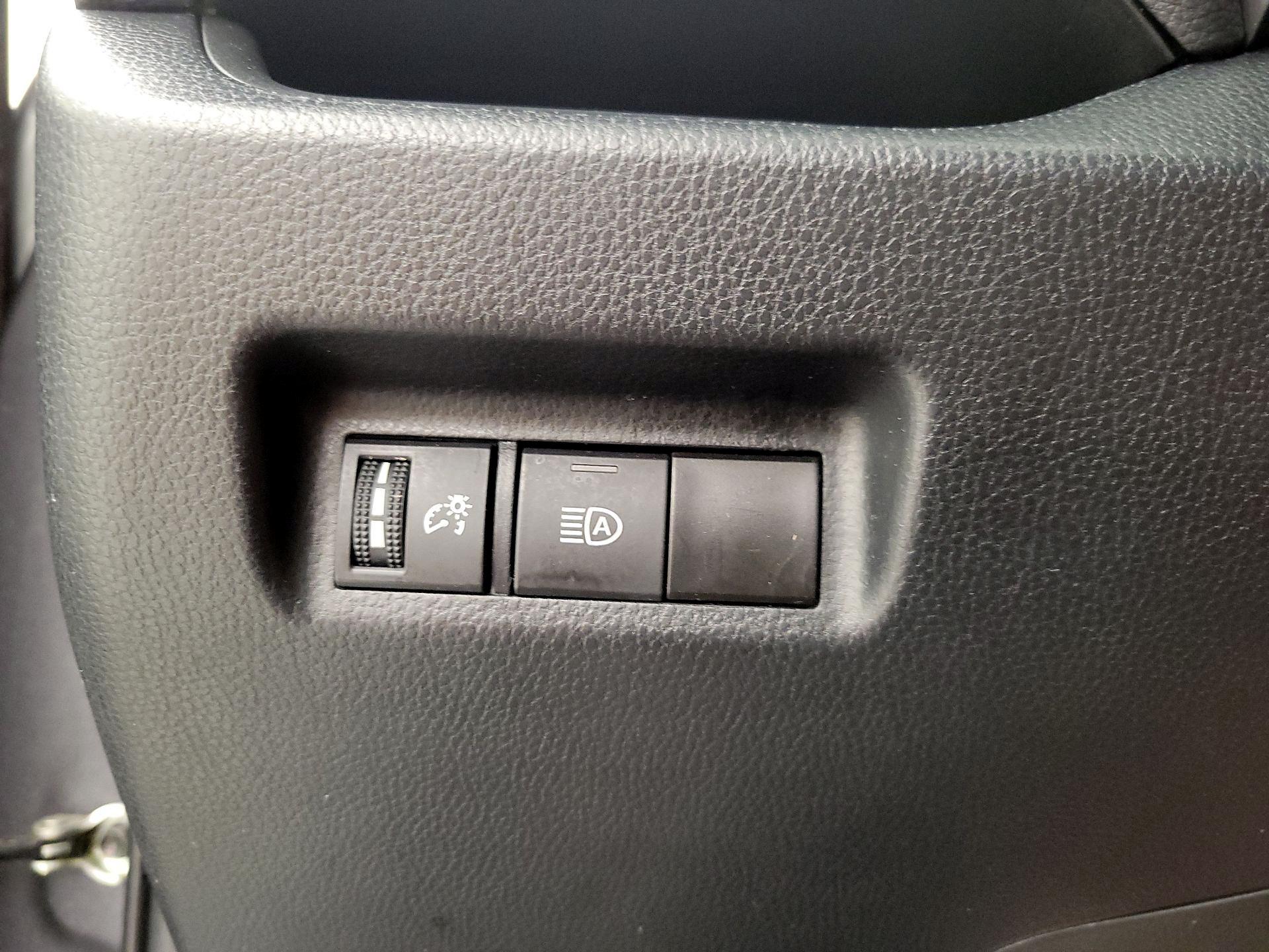 Thumbnail: 2024 Toyota RAV4 - 13