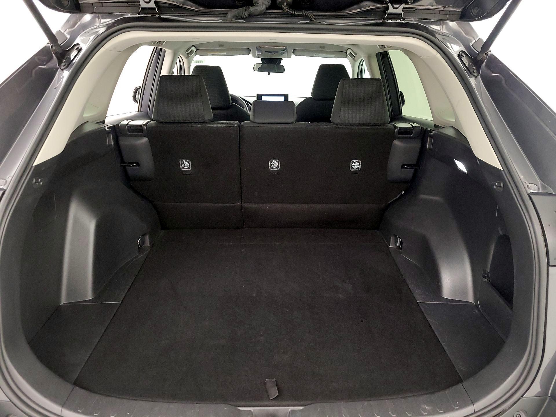 Thumbnail: 2024 Toyota RAV4 - 20