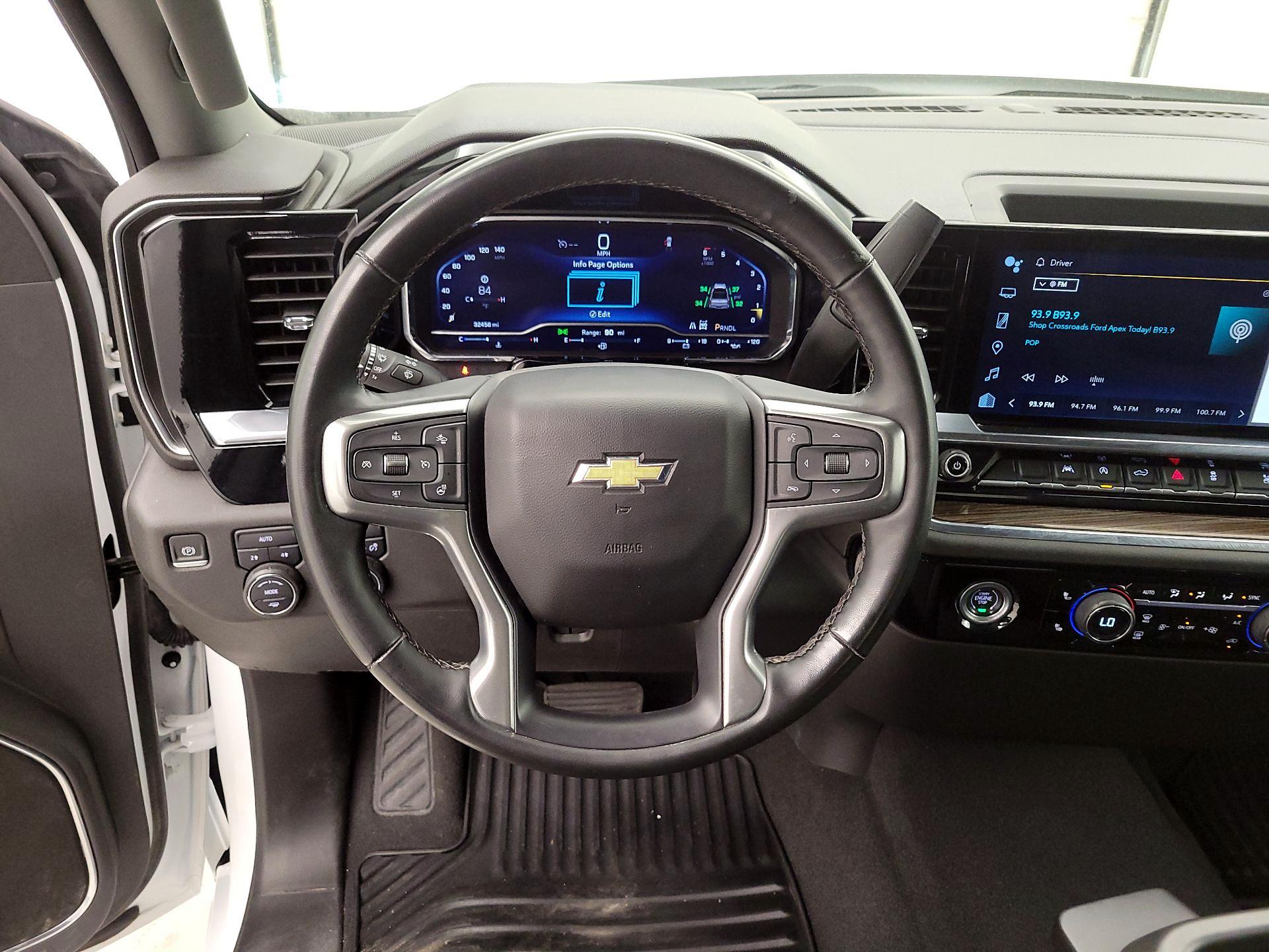 Thumbnail: 2024 Chevrolet Silverado 1500 - 10