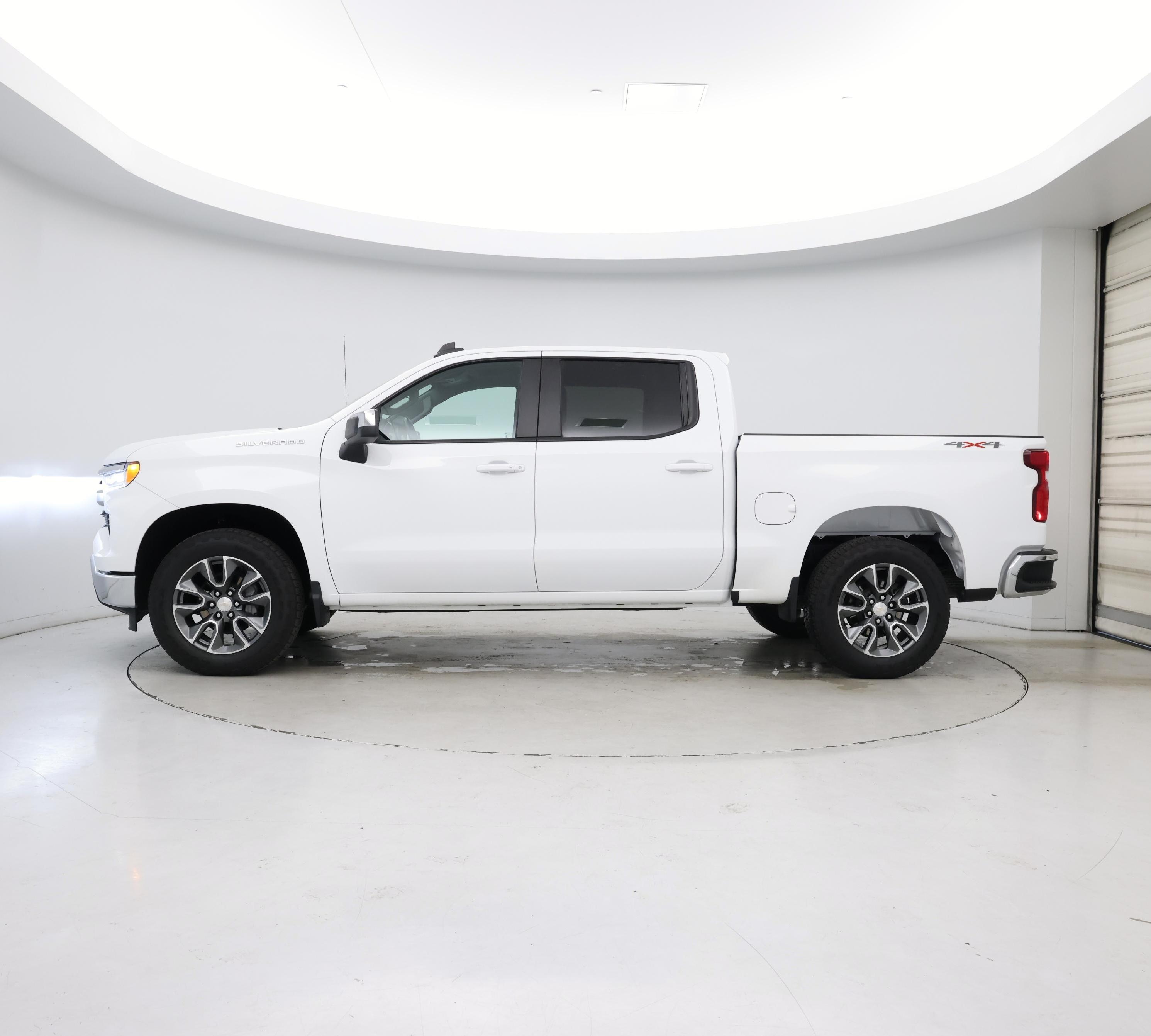 Thumbnail: 2024 Chevrolet Silverado 1500 - 3