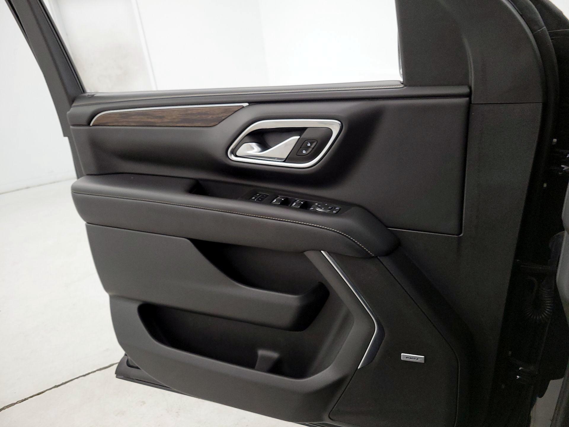 Thumbnail: 2024 Chevrolet Tahoe - 12