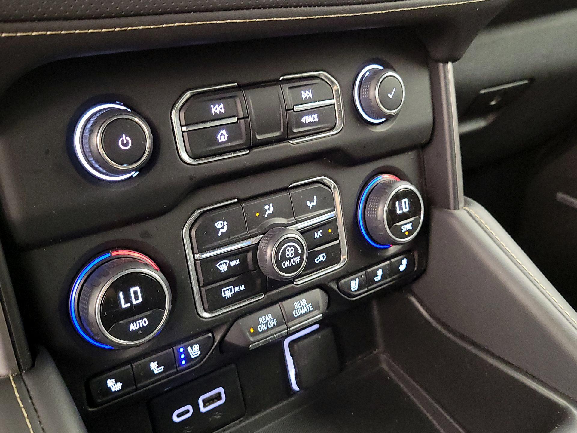 Thumbnail: 2024 Chevrolet Tahoe - 16