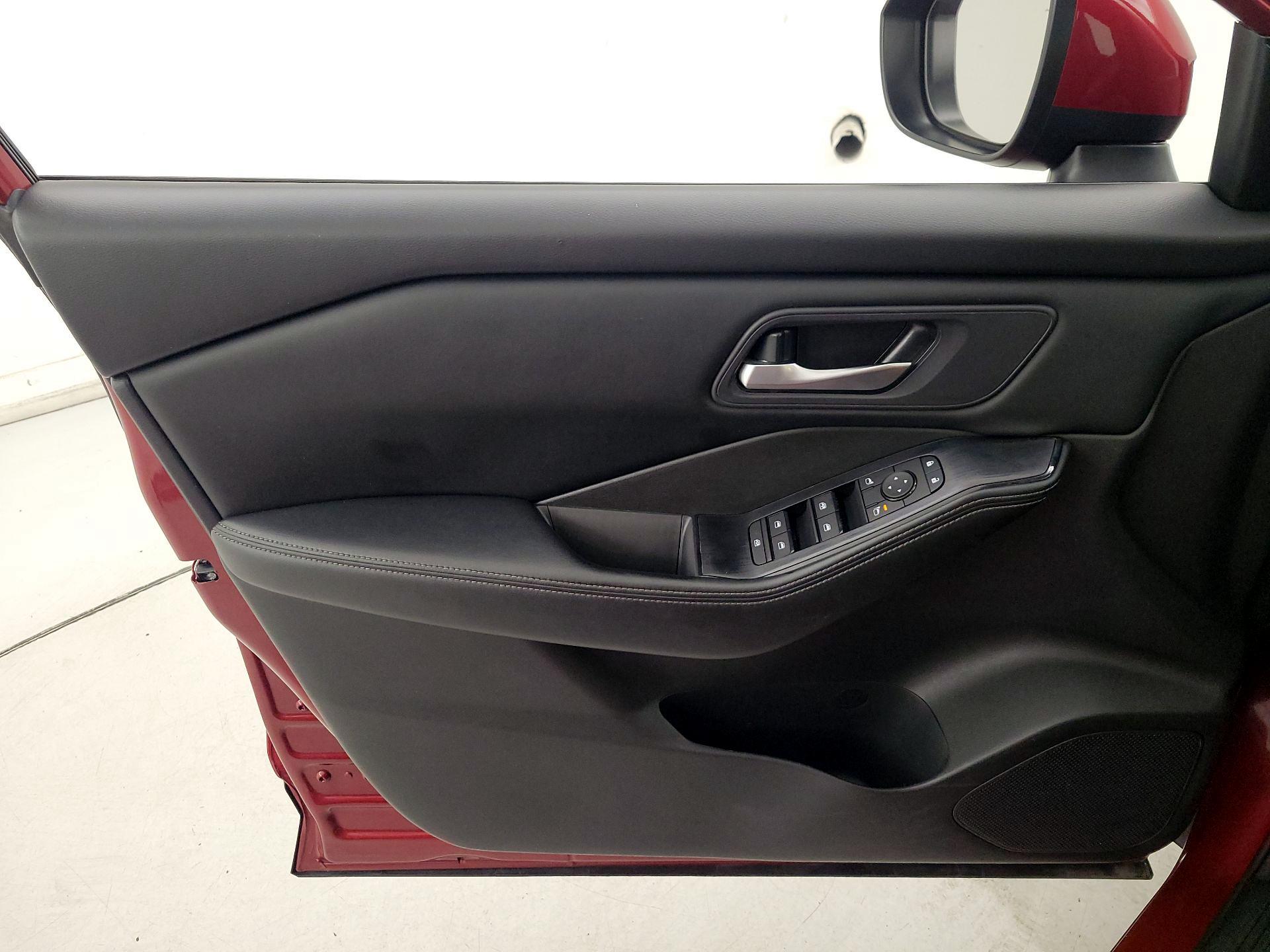 Thumbnail: 2024 Nissan Rogue - 12