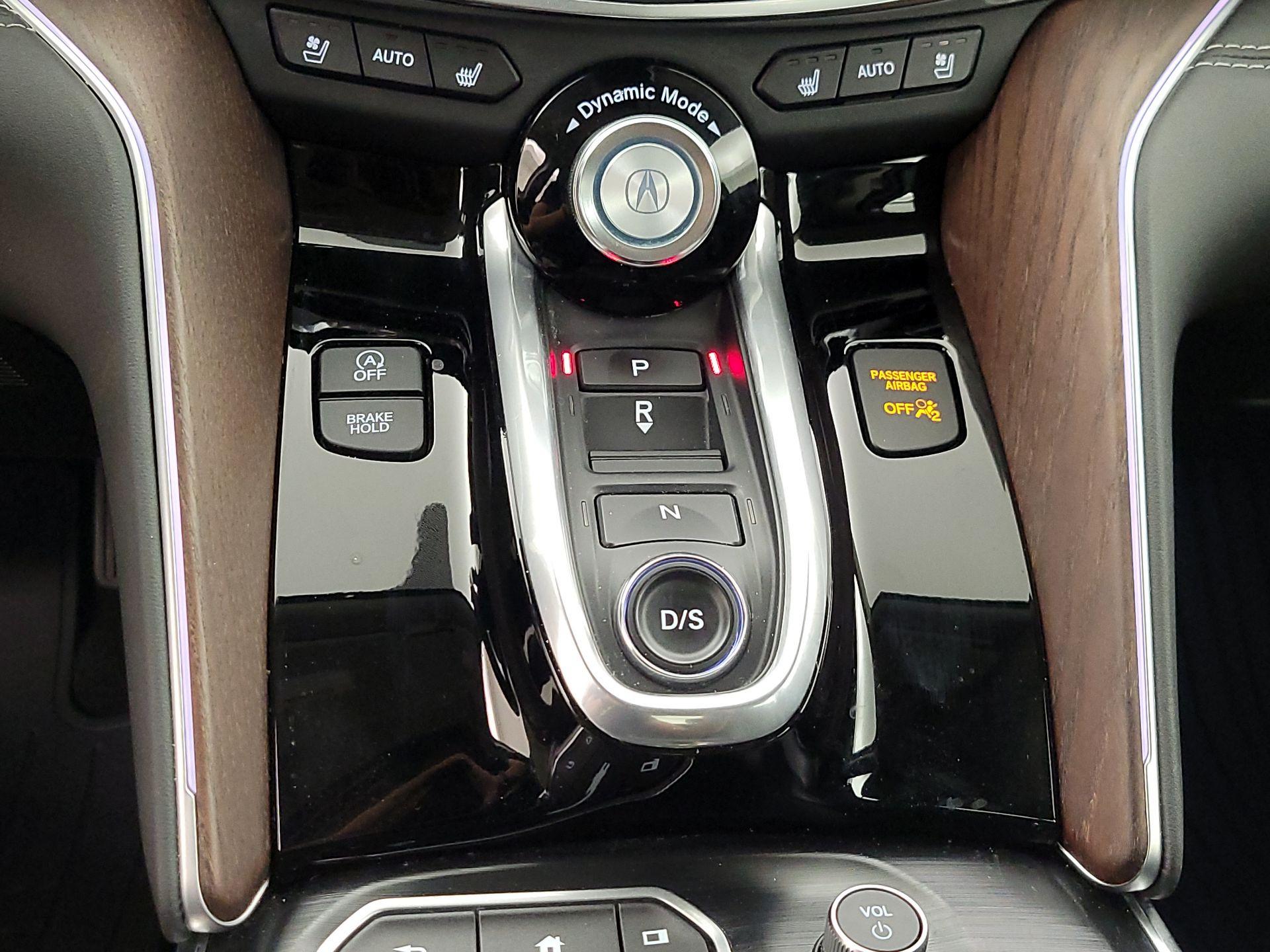 Thumbnail: 2022 Acura TLX - 18