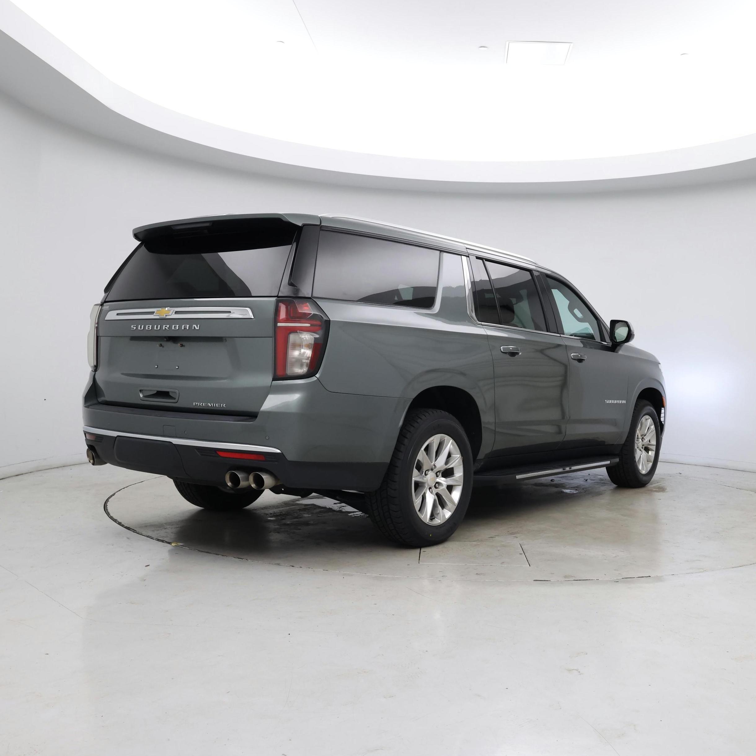 Thumbnail: 2023 Chevrolet Suburban - 8