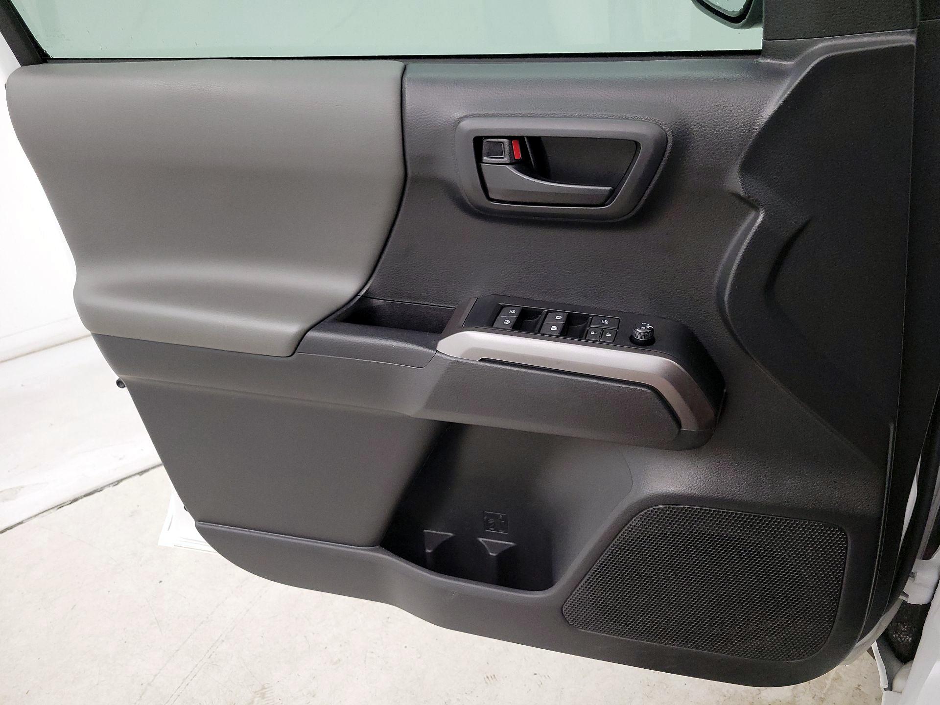 Thumbnail: 2023 Toyota Tacoma - 12