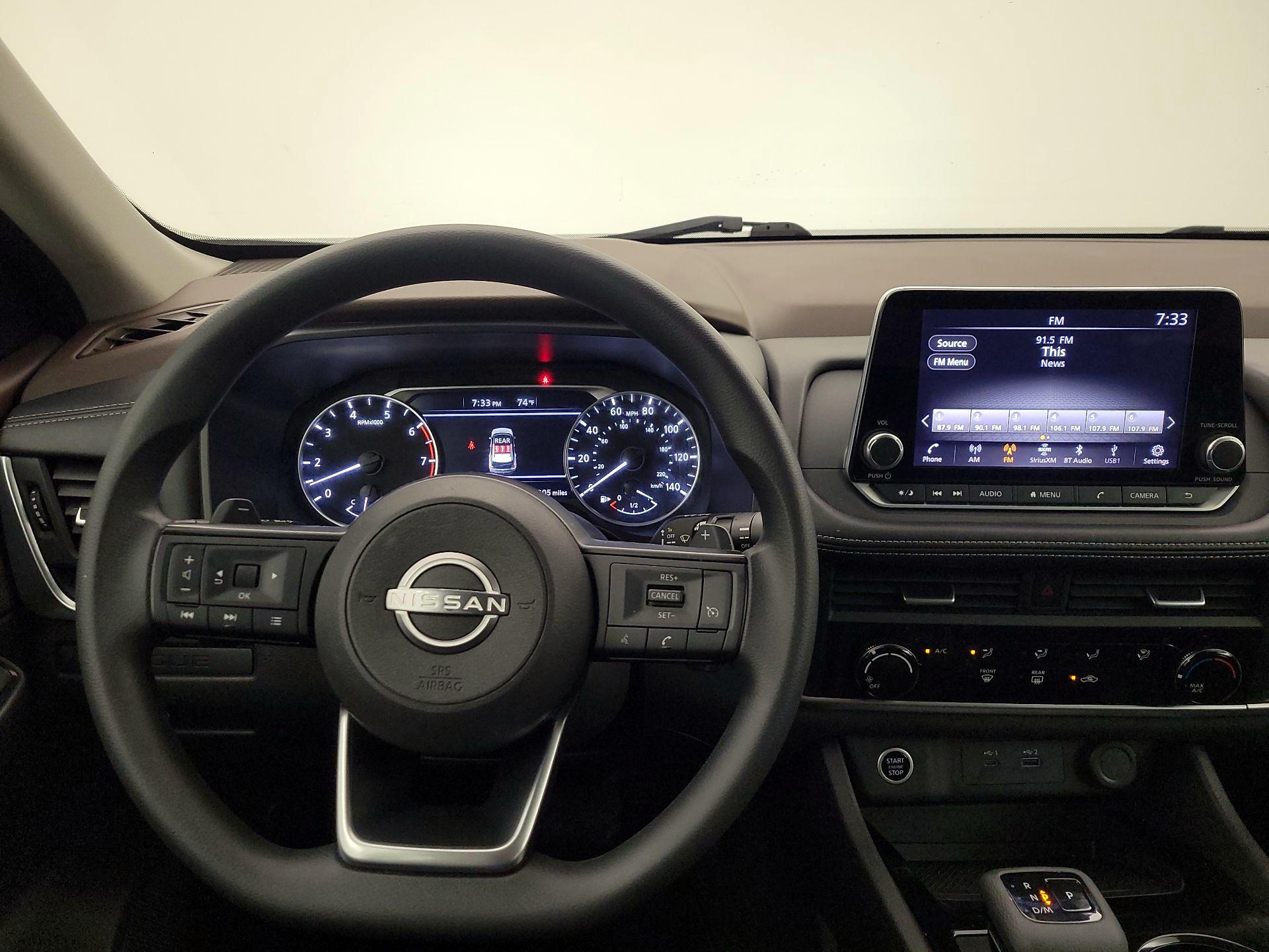 Thumbnail: 2023 Nissan Rogue - 10