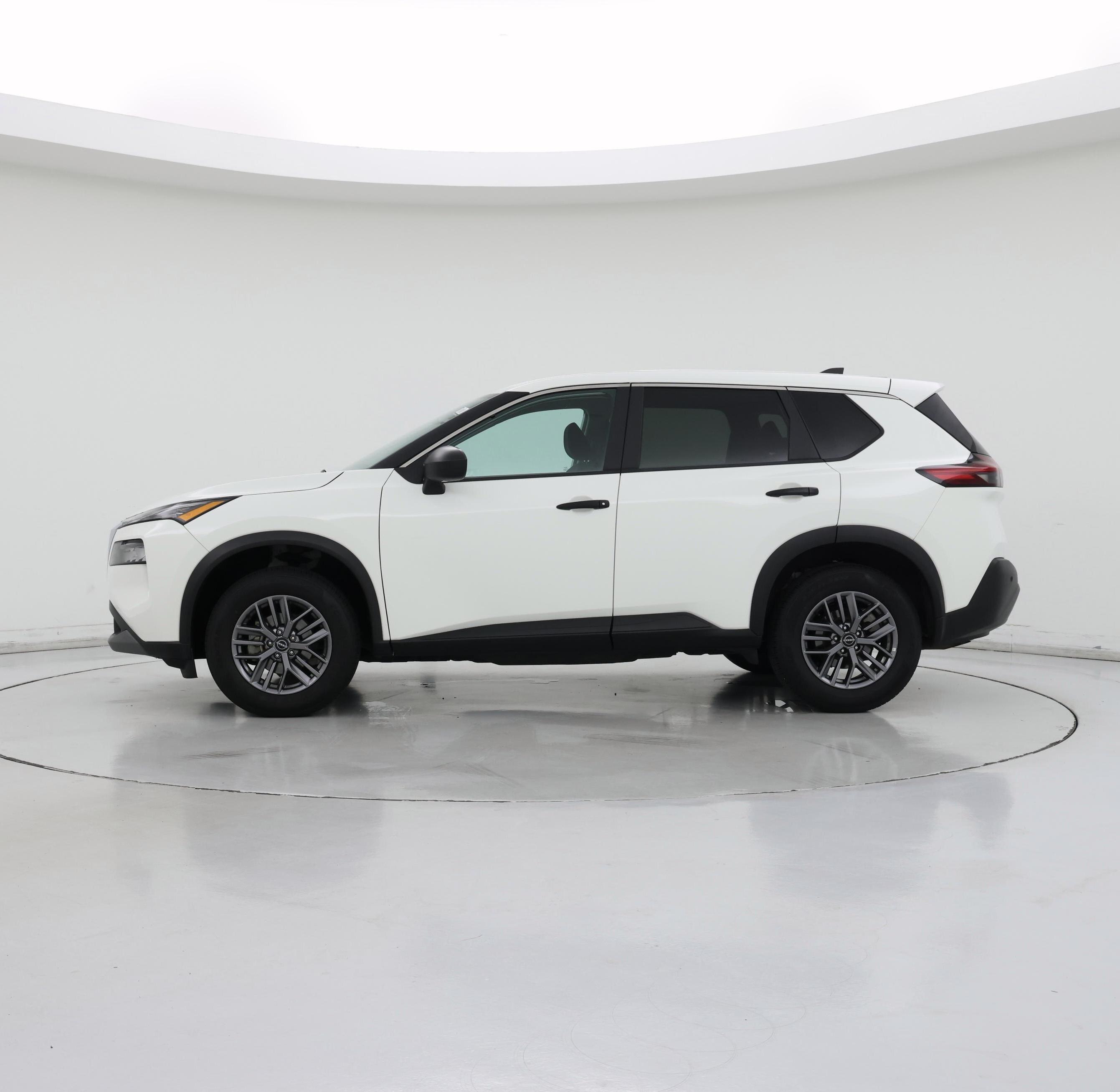 Thumbnail: 2023 Nissan Rogue - 3
