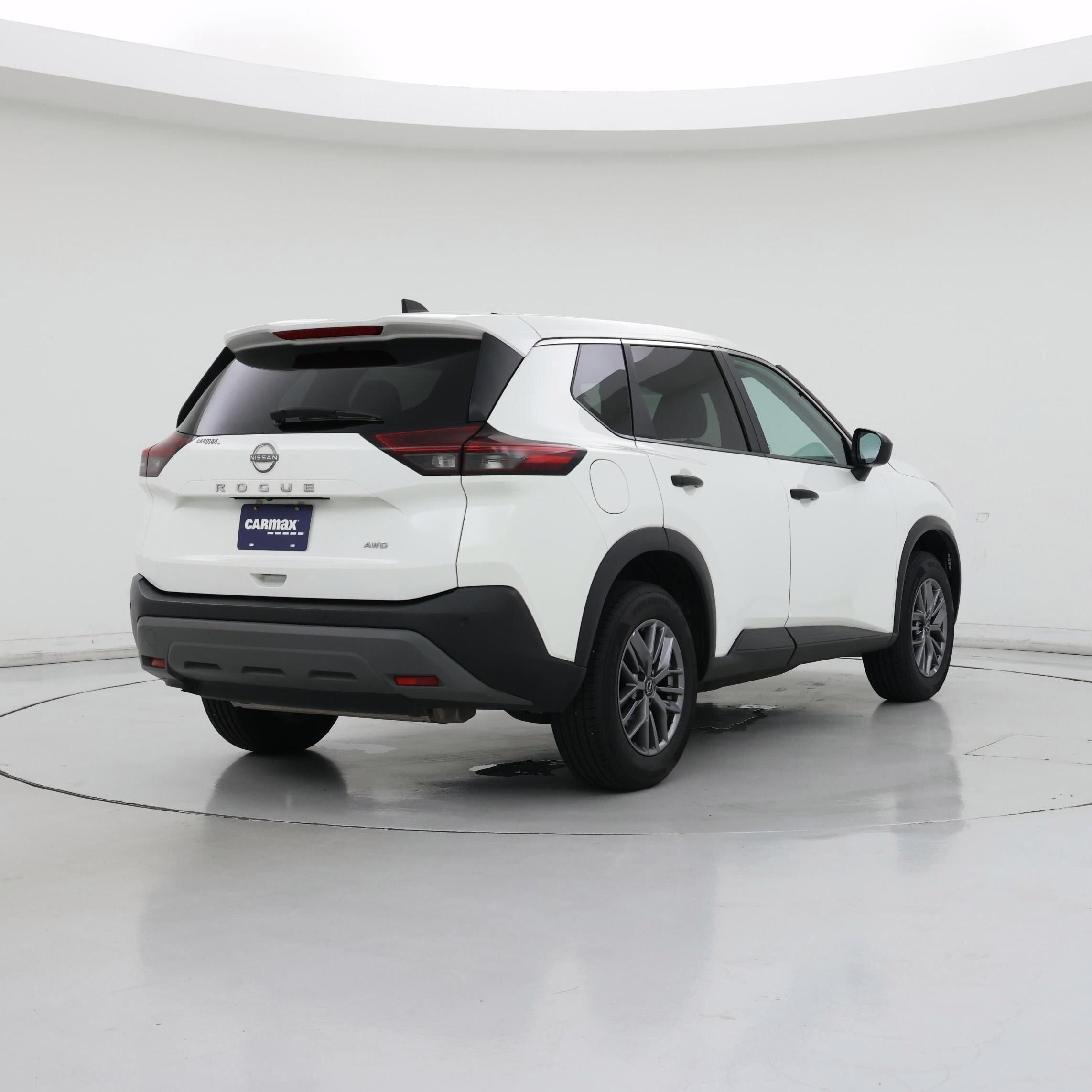 Thumbnail: 2023 Nissan Rogue - 8