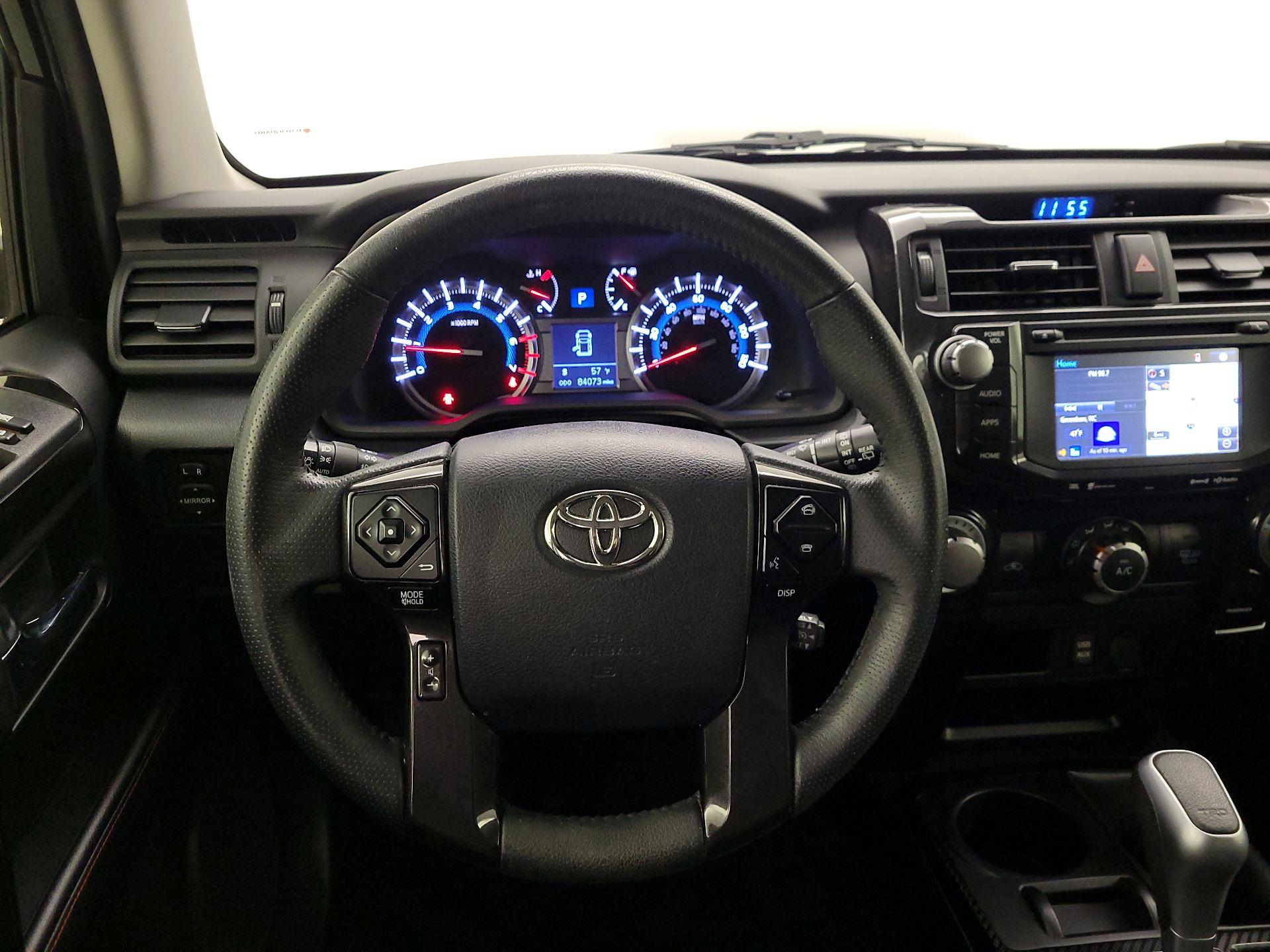 Thumbnail: 2019 Toyota 4Runner - 10