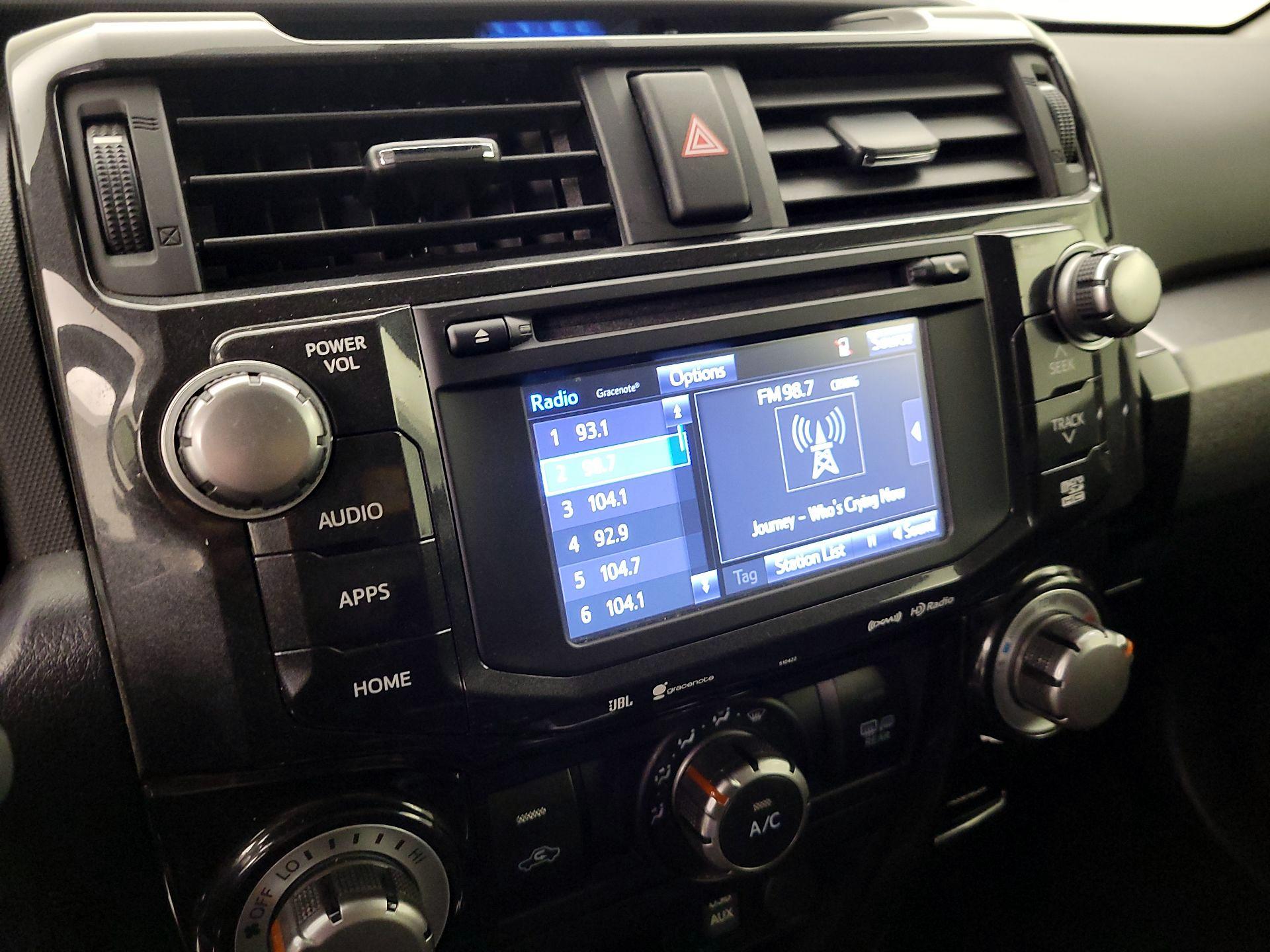 Thumbnail: 2019 Toyota 4Runner - 16