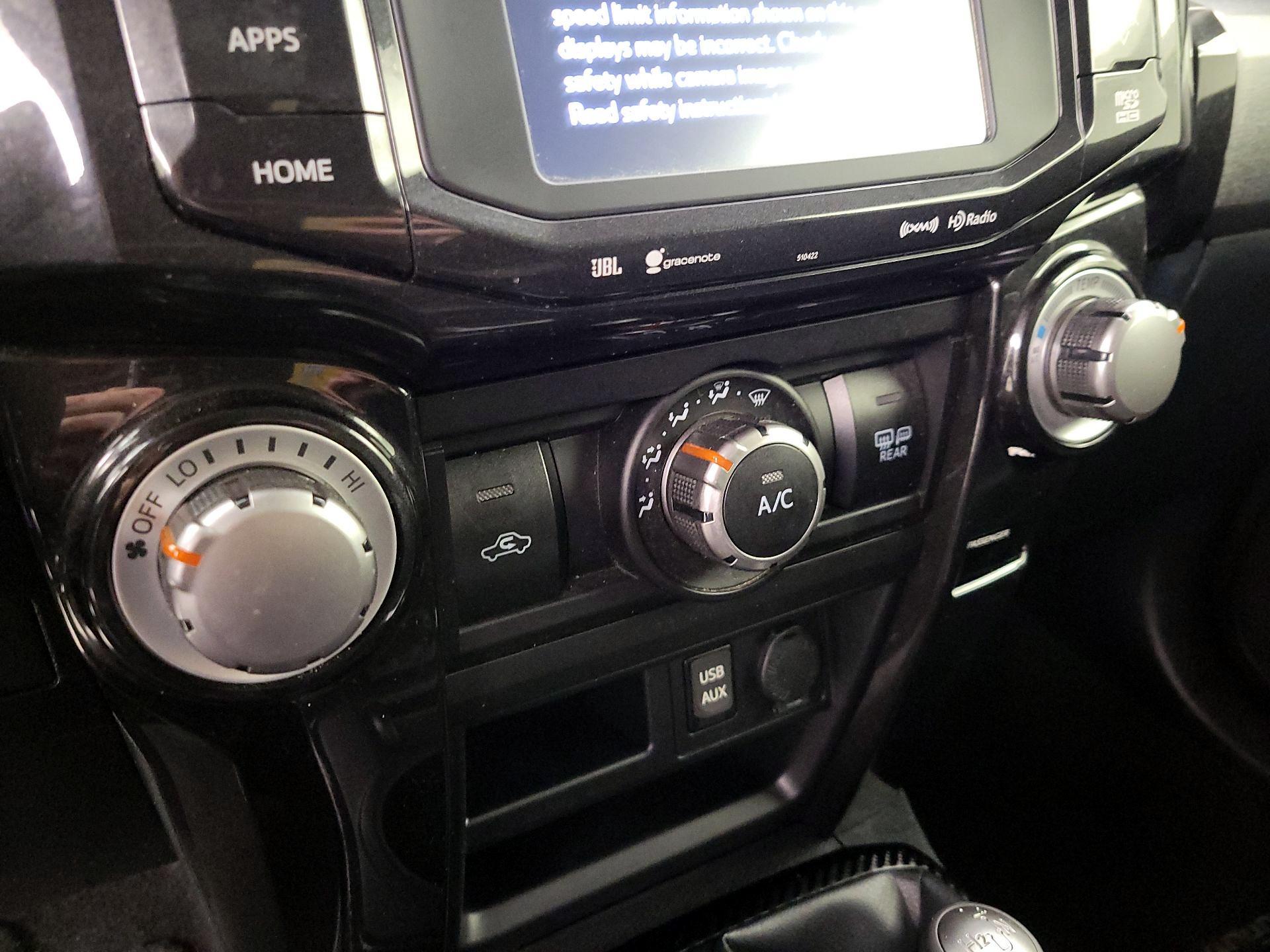 Thumbnail: 2019 Toyota 4Runner - 17