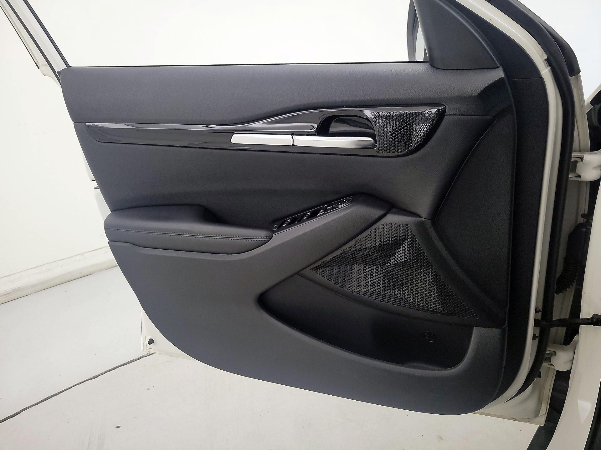 Thumbnail: 2022 Kia Seltos - 12