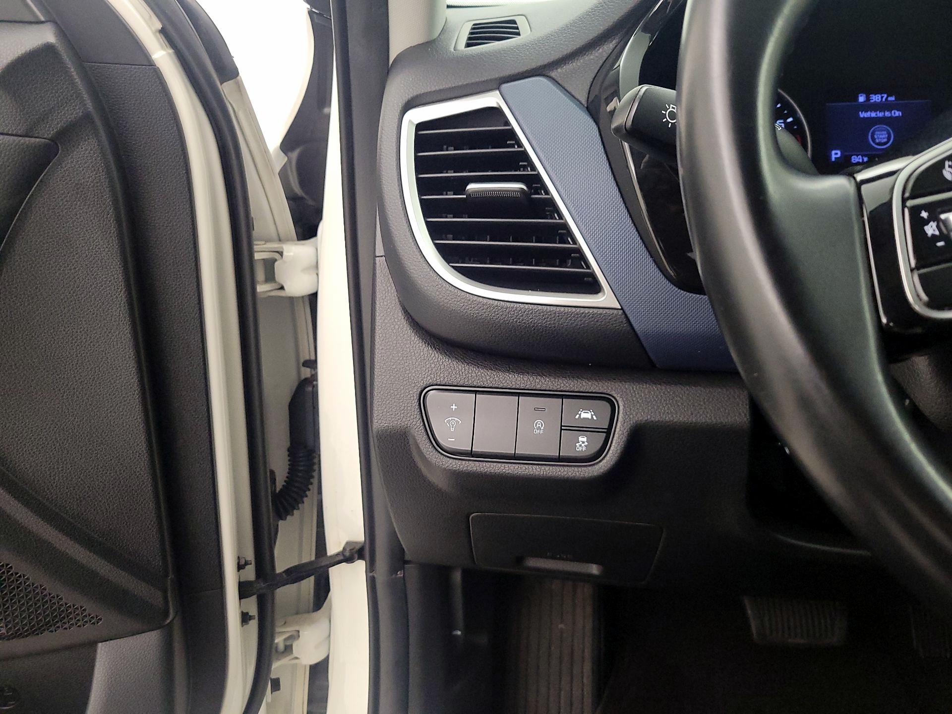 Thumbnail: 2022 Kia Seltos - 13