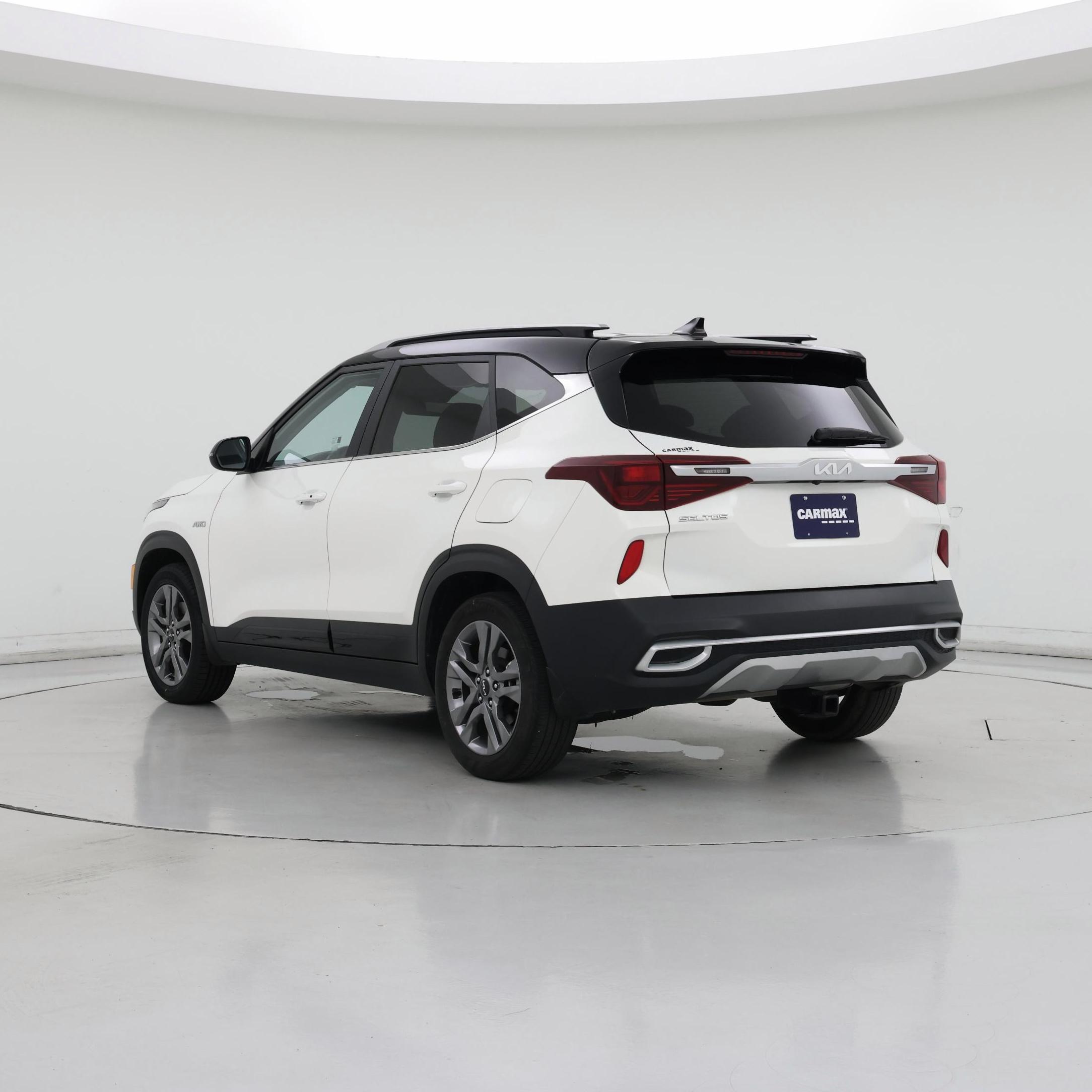 Thumbnail: 2022 Kia Seltos - 2