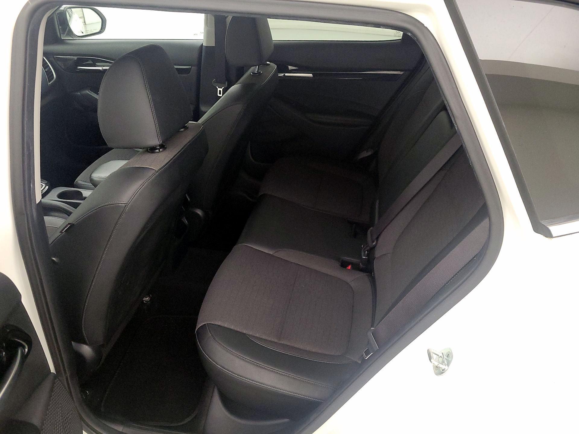 Thumbnail: 2022 Kia Seltos - 20