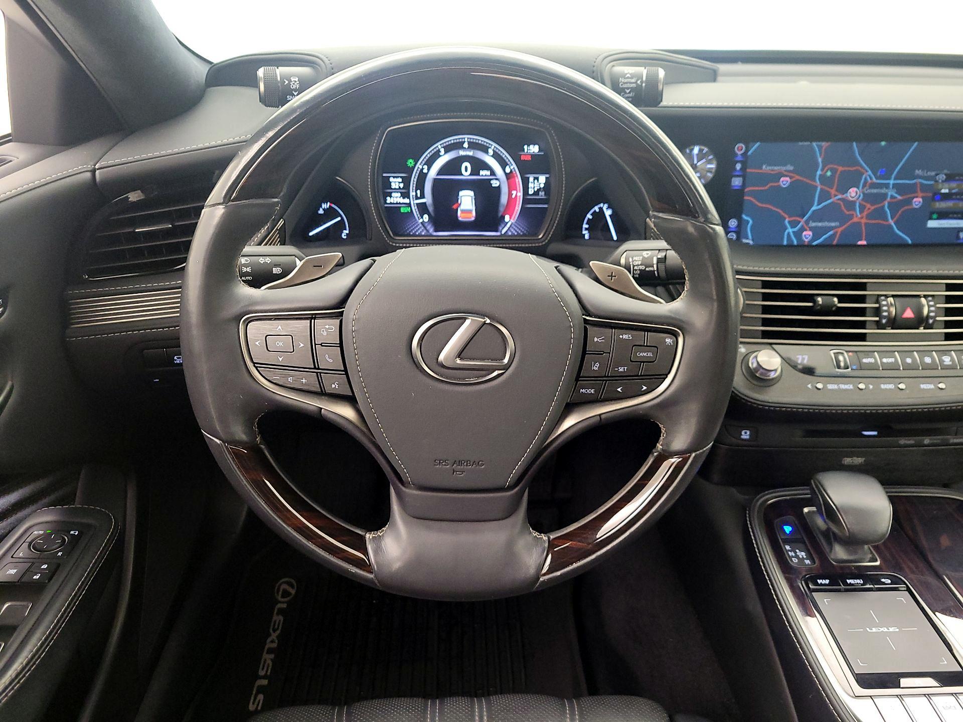 Thumbnail: 2018 Lexus LS - 10