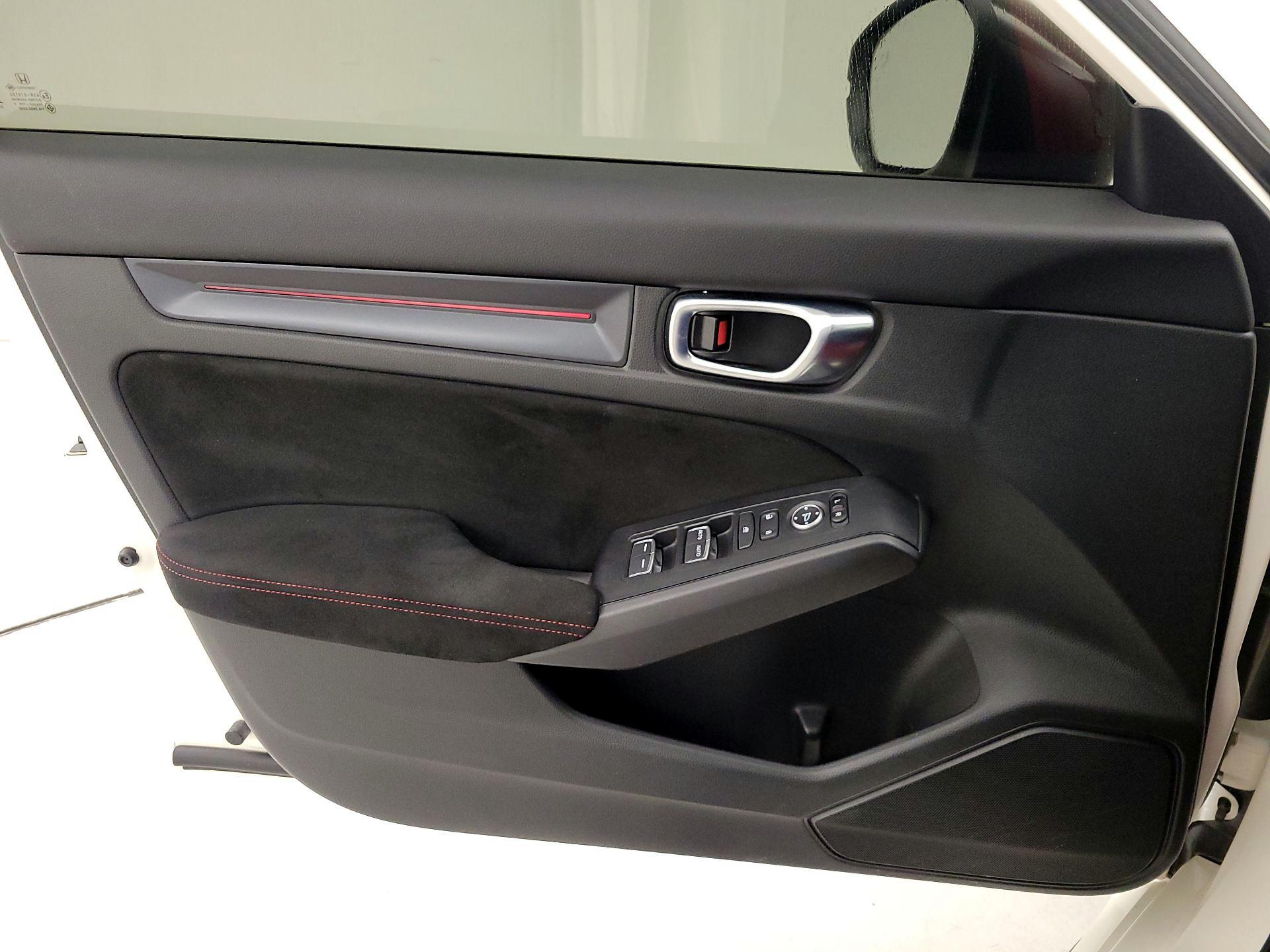 Thumbnail: 2024 Honda Civic - 12