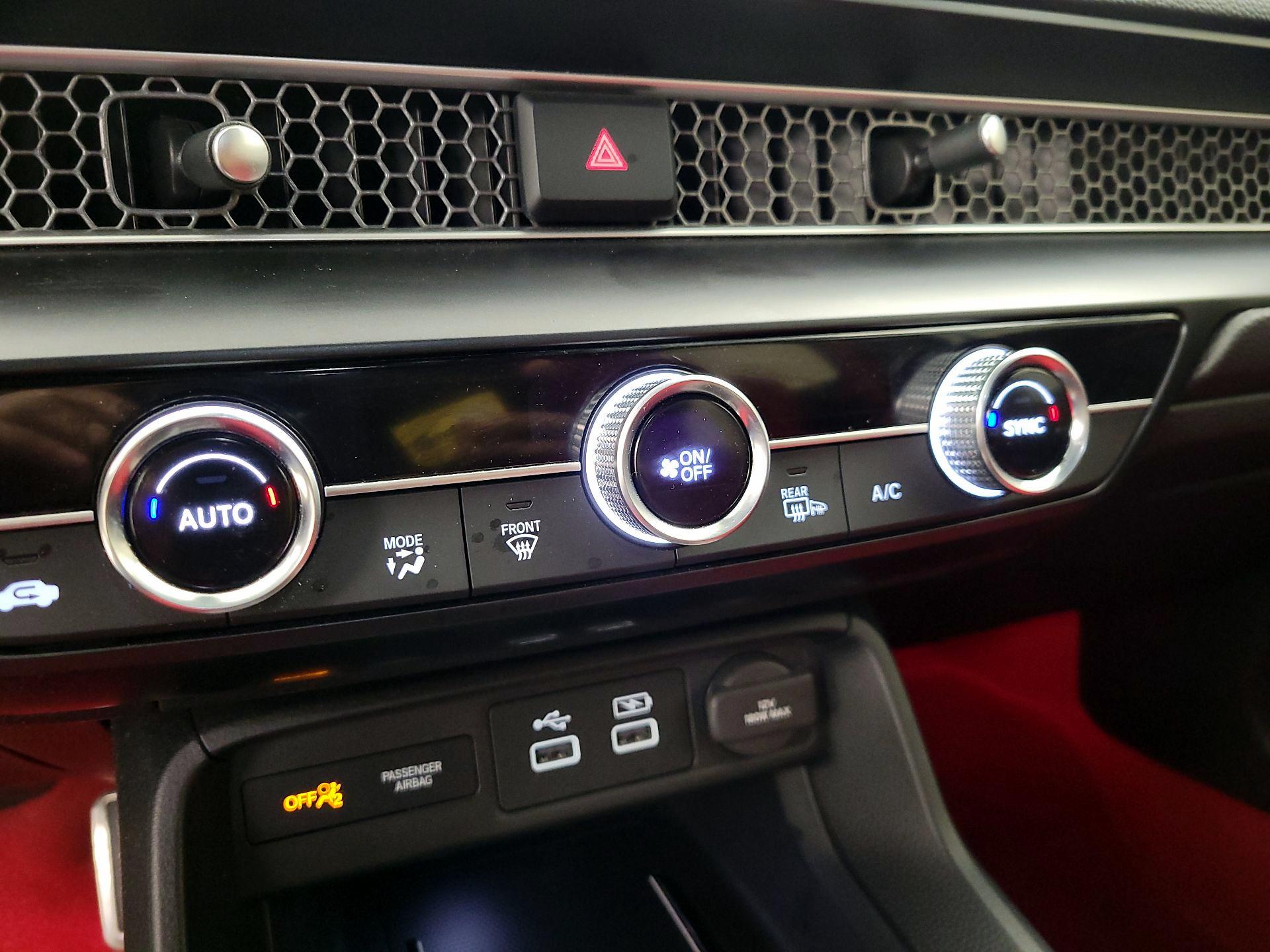 Thumbnail: 2024 Honda Civic - 17