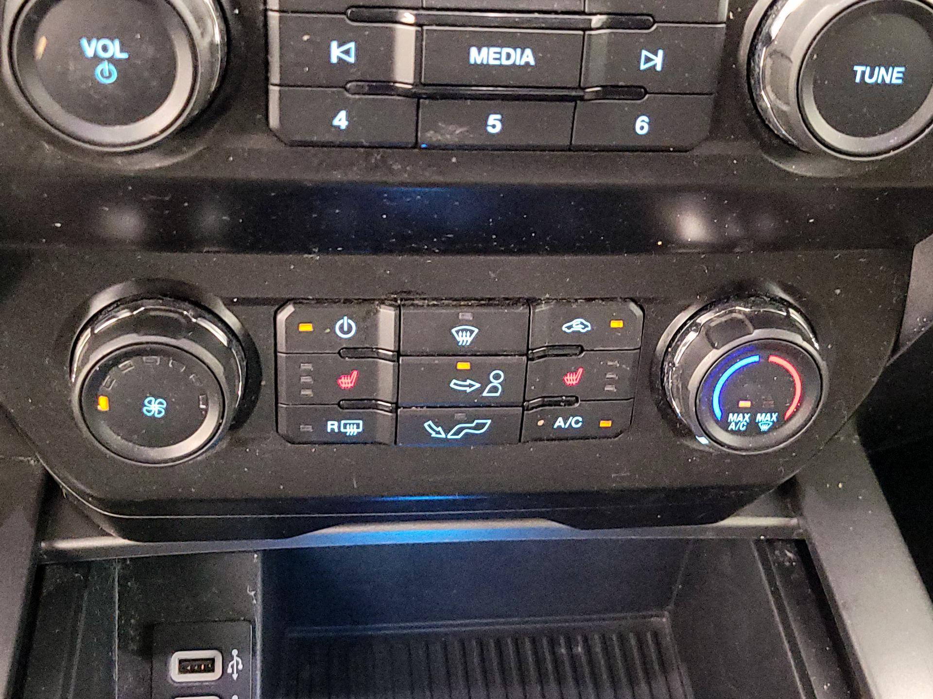 Thumbnail: 2019 Ford F-150 - 17