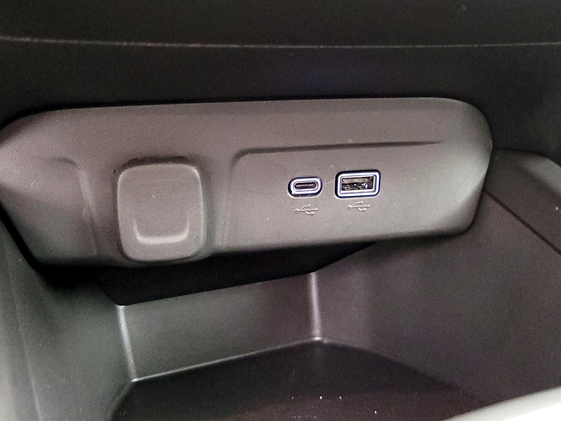 Thumbnail: 2024 Chevrolet Trax - 18