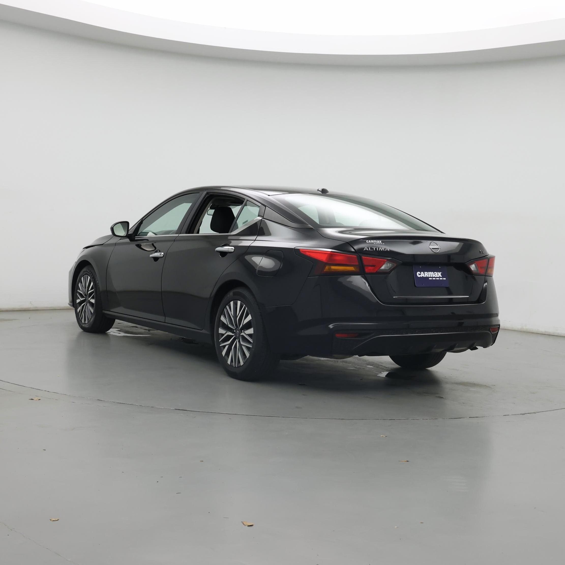 Thumbnail: 2024 Nissan Altima - 2