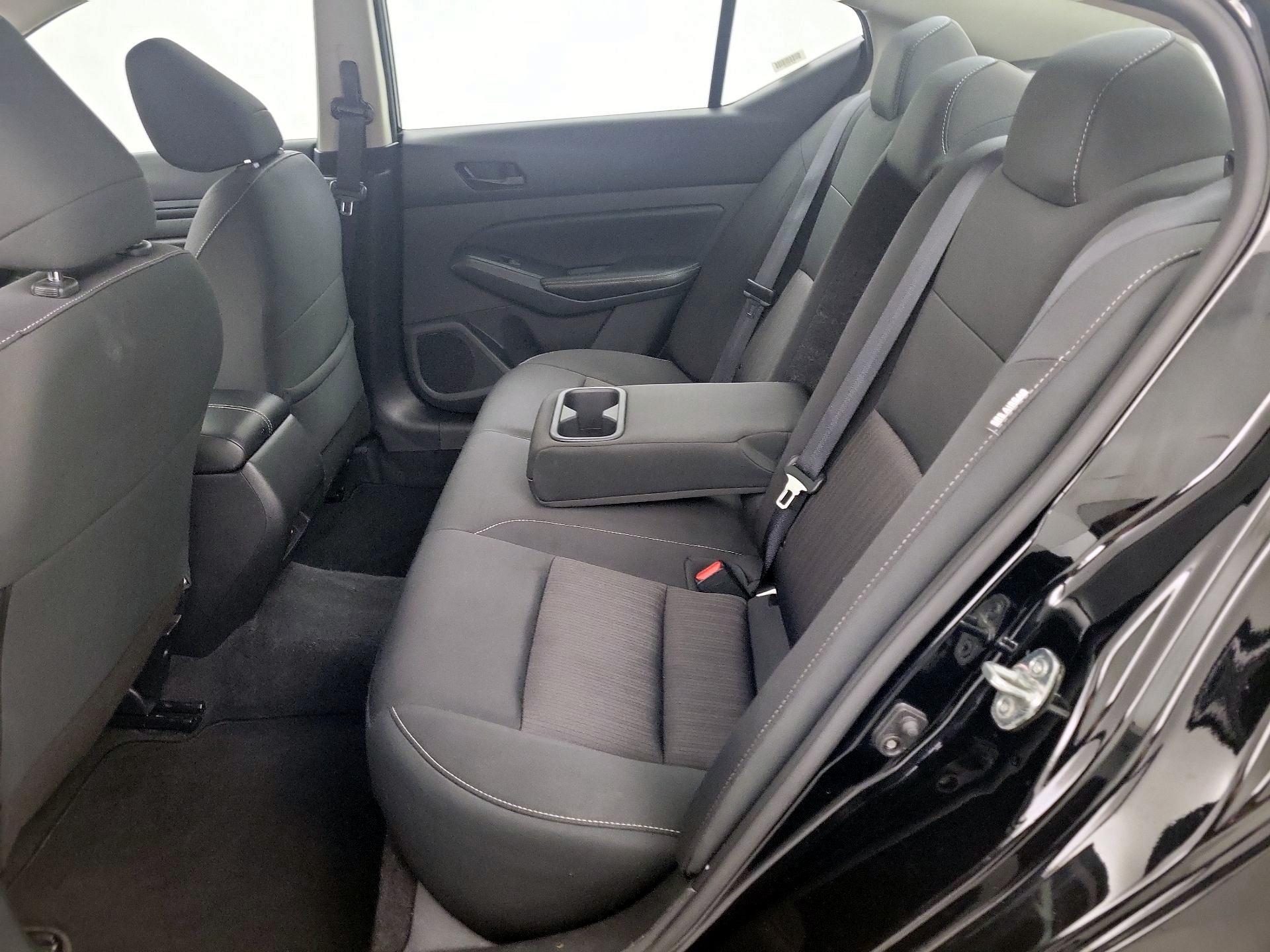 Thumbnail: 2024 Nissan Altima - 19