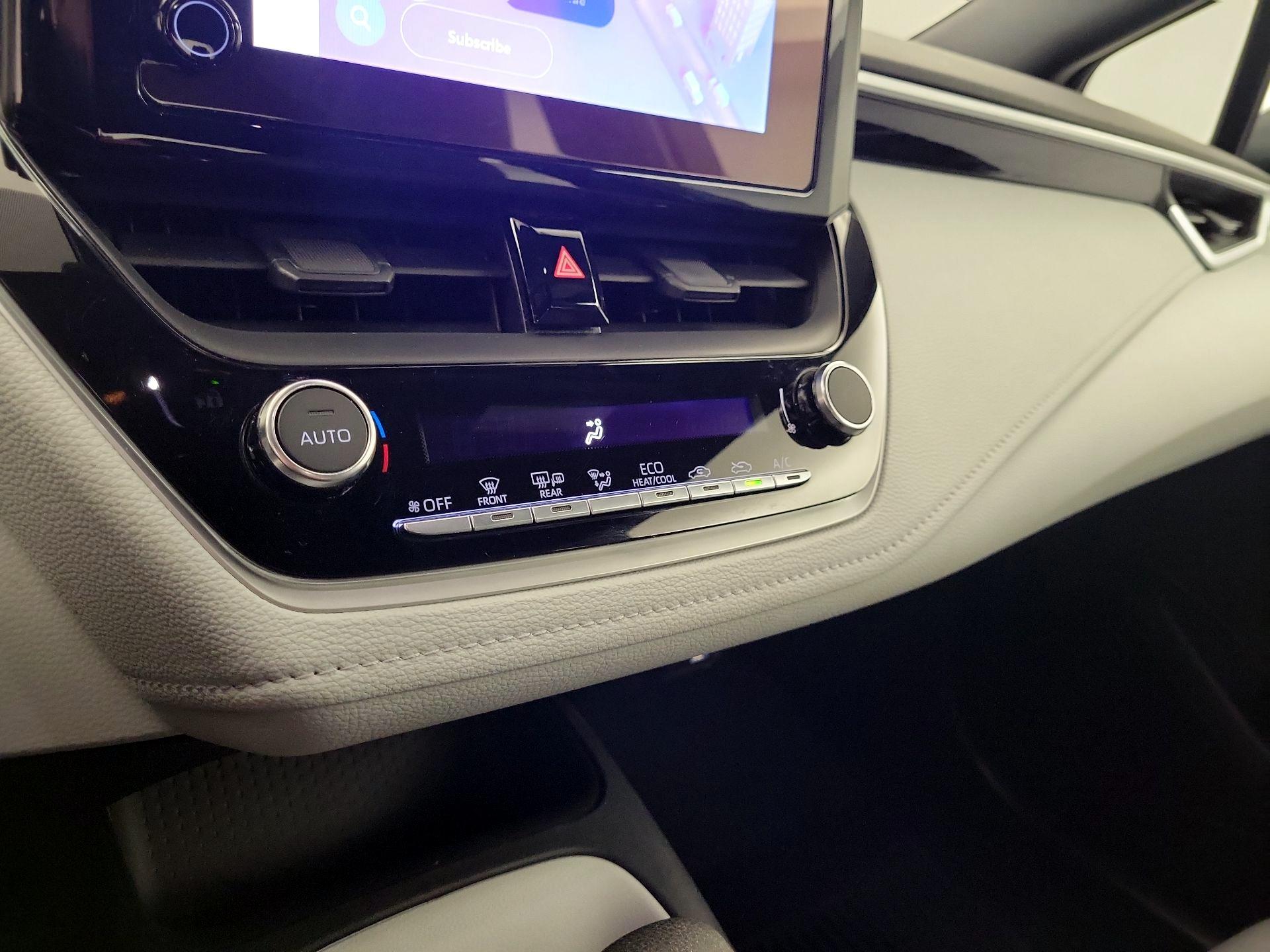 Thumbnail: 2024 Toyota Corolla - 16