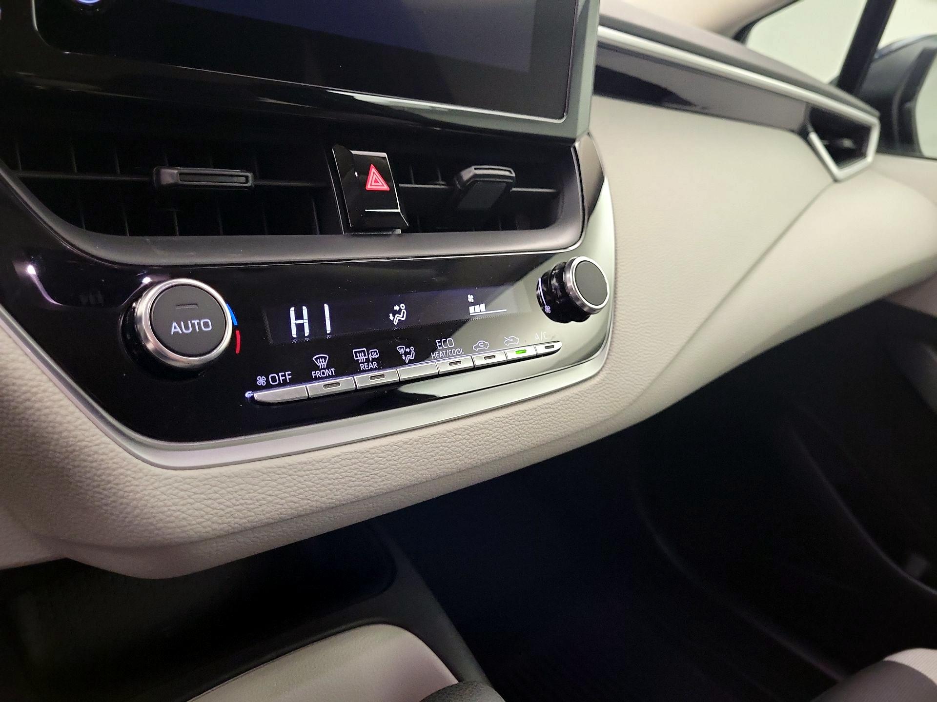 Thumbnail: 2025 Toyota Corolla - 16