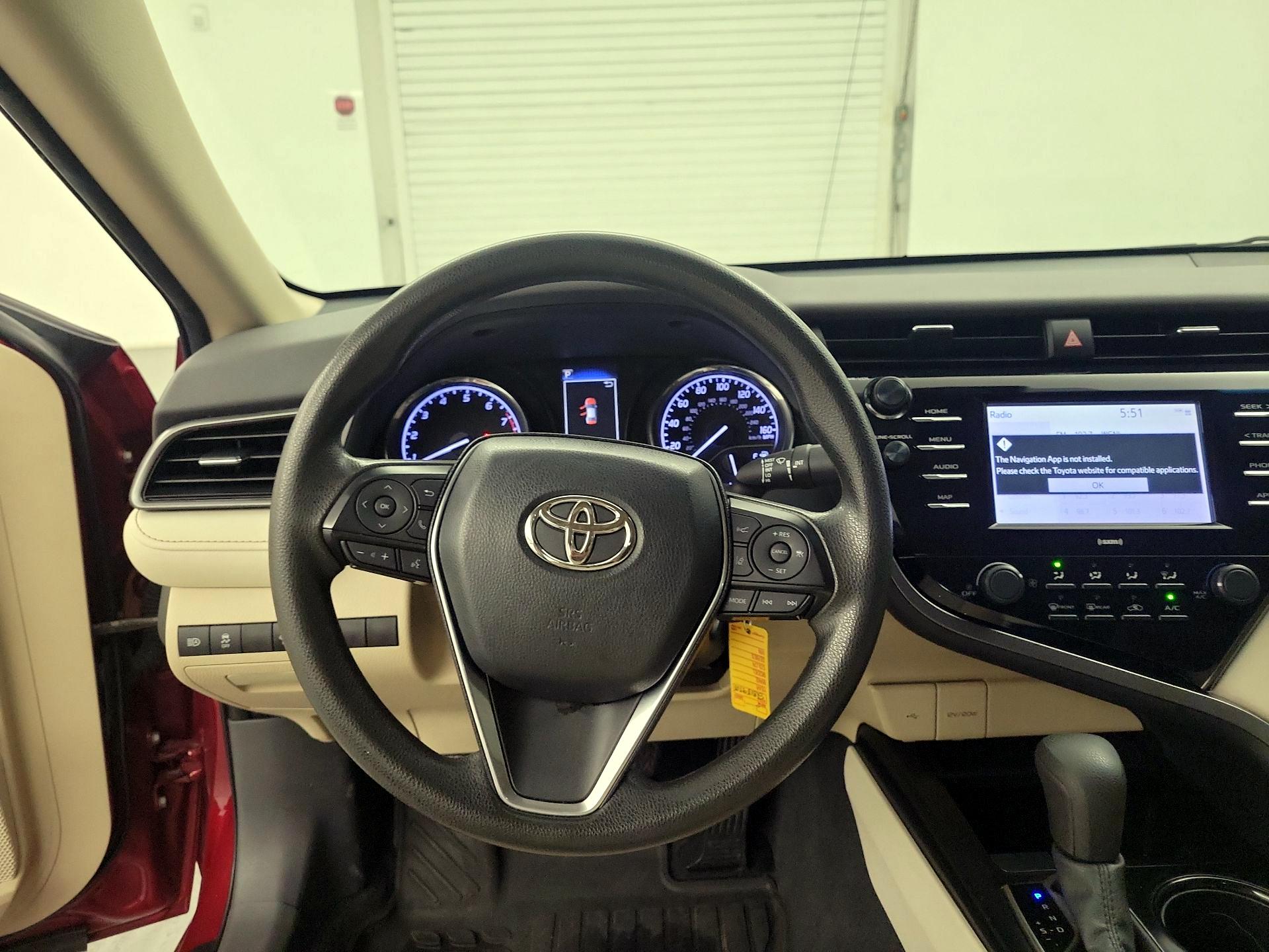 Thumbnail: 2020 Toyota Camry - 10