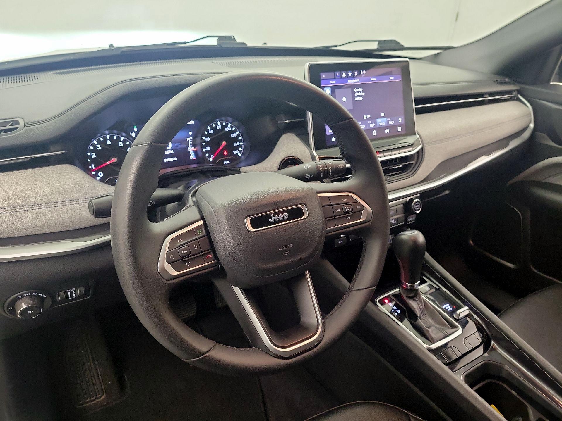 Thumbnail: 2024 Jeep Compass - 9