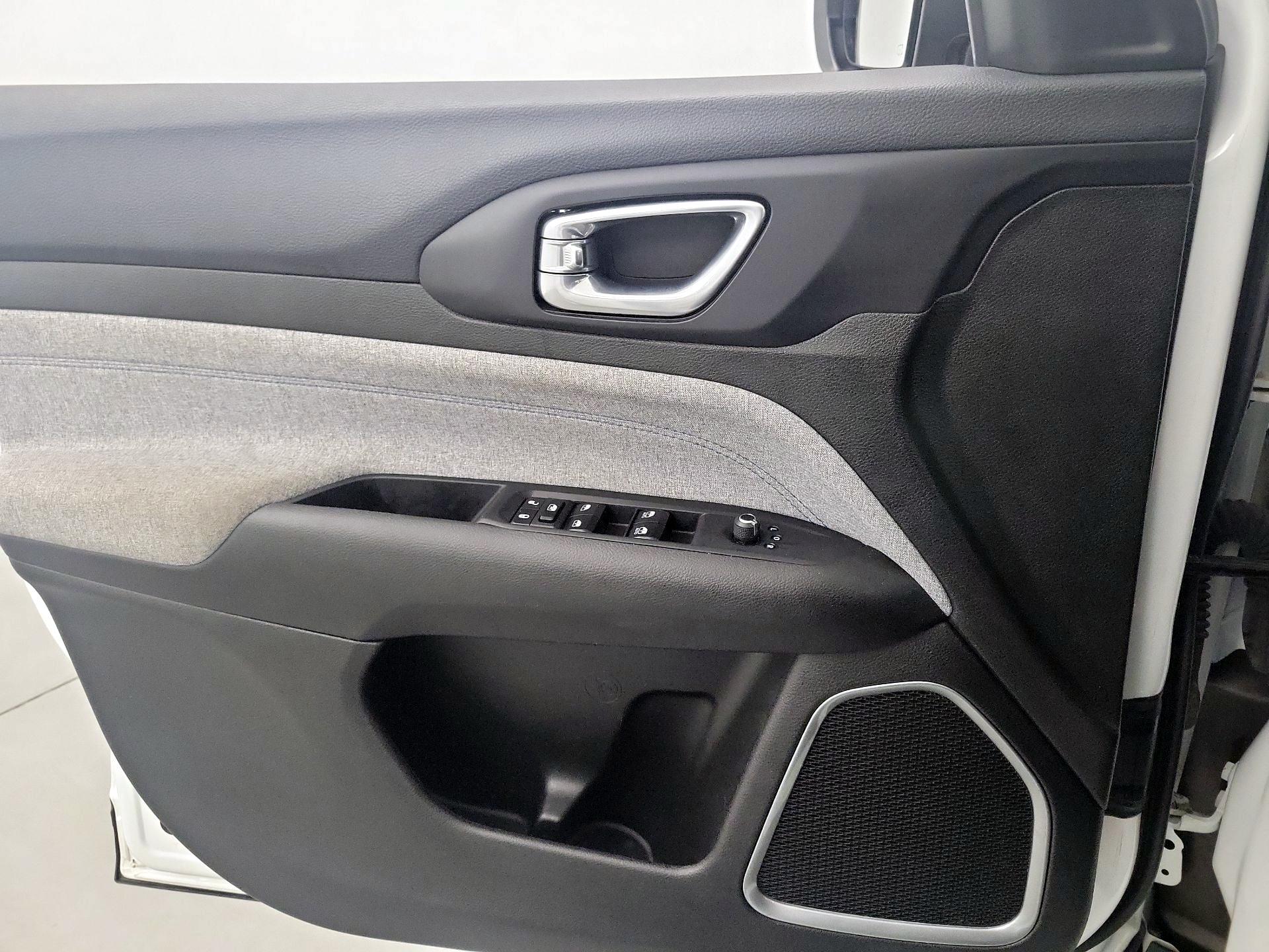 Thumbnail: 2024 Jeep Compass - 12