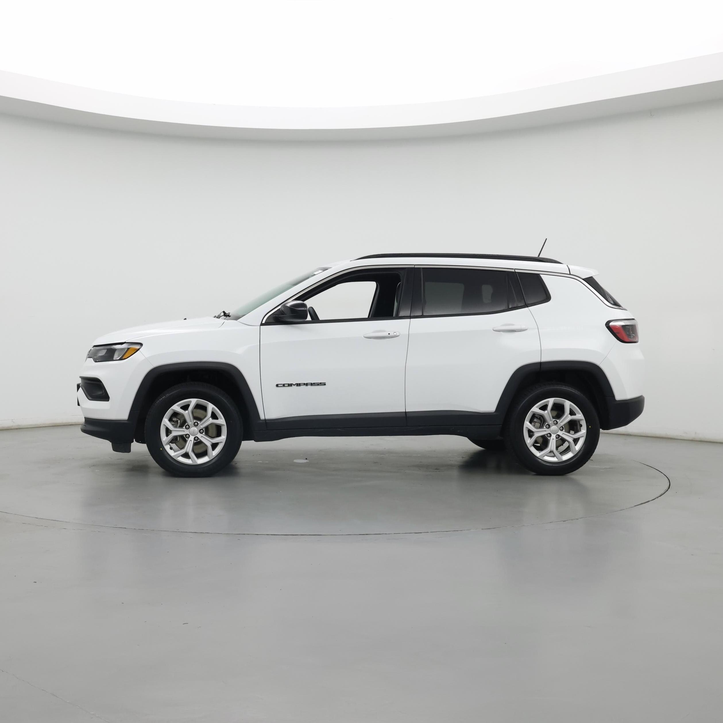 Thumbnail: 2024 Jeep Compass - 3