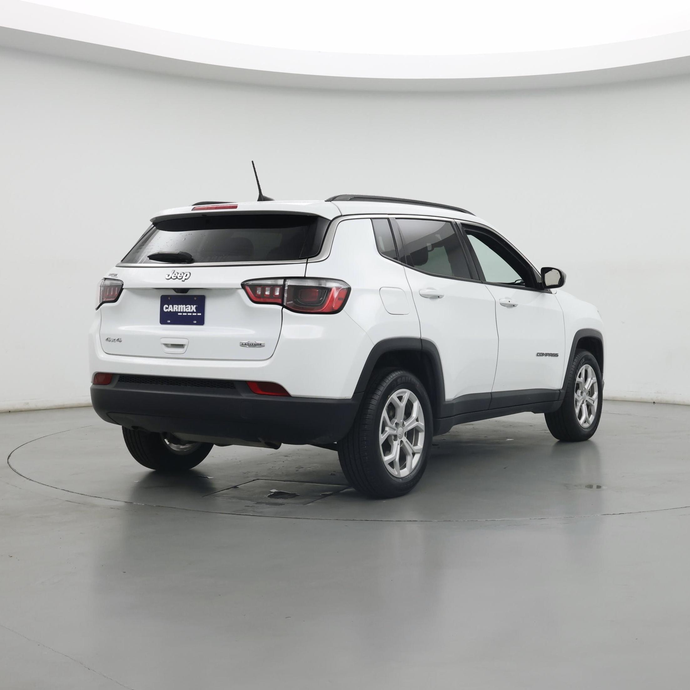 Thumbnail: 2024 Jeep Compass - 8