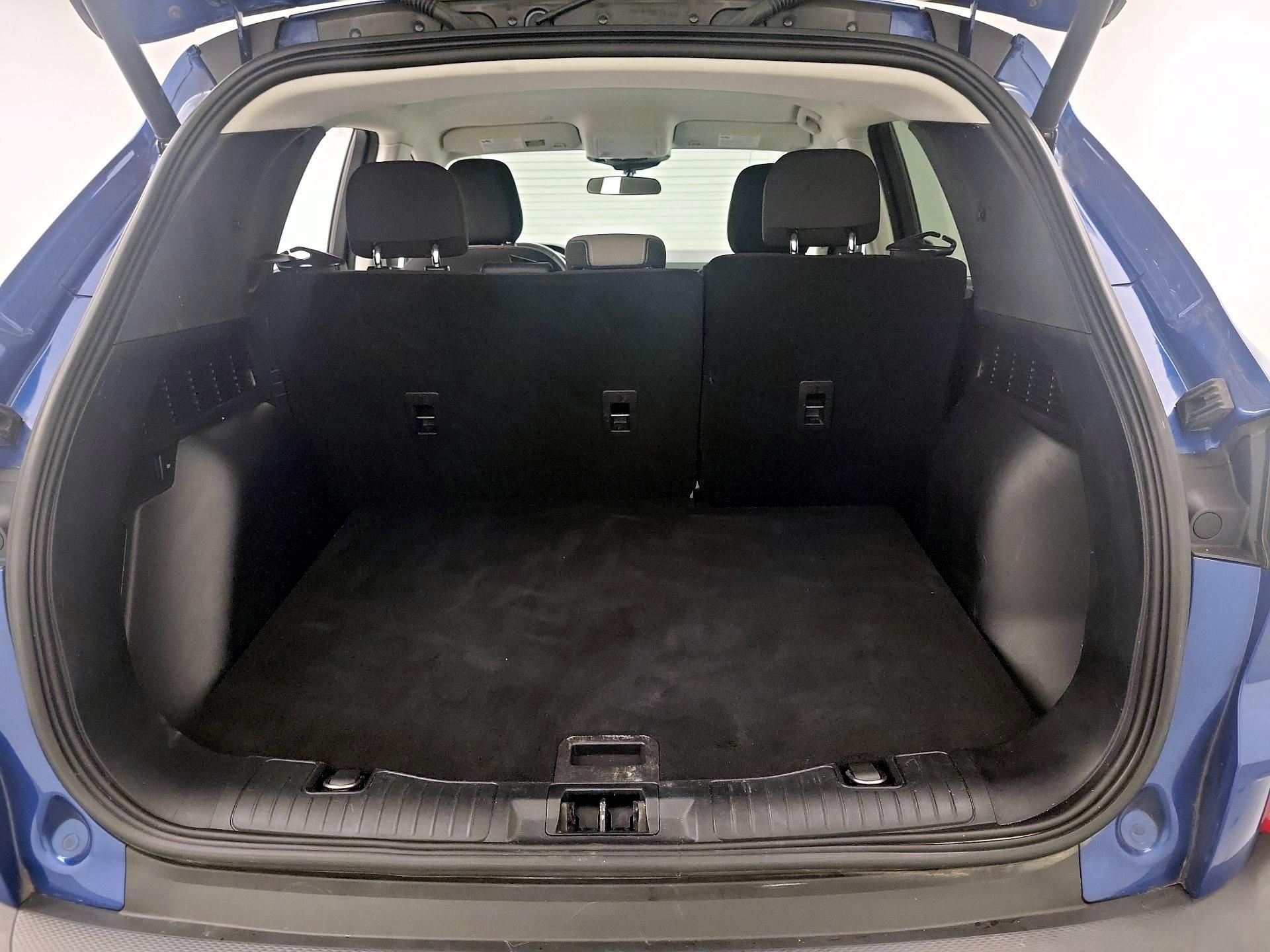 Thumbnail: 2022 Ford Escape - 20