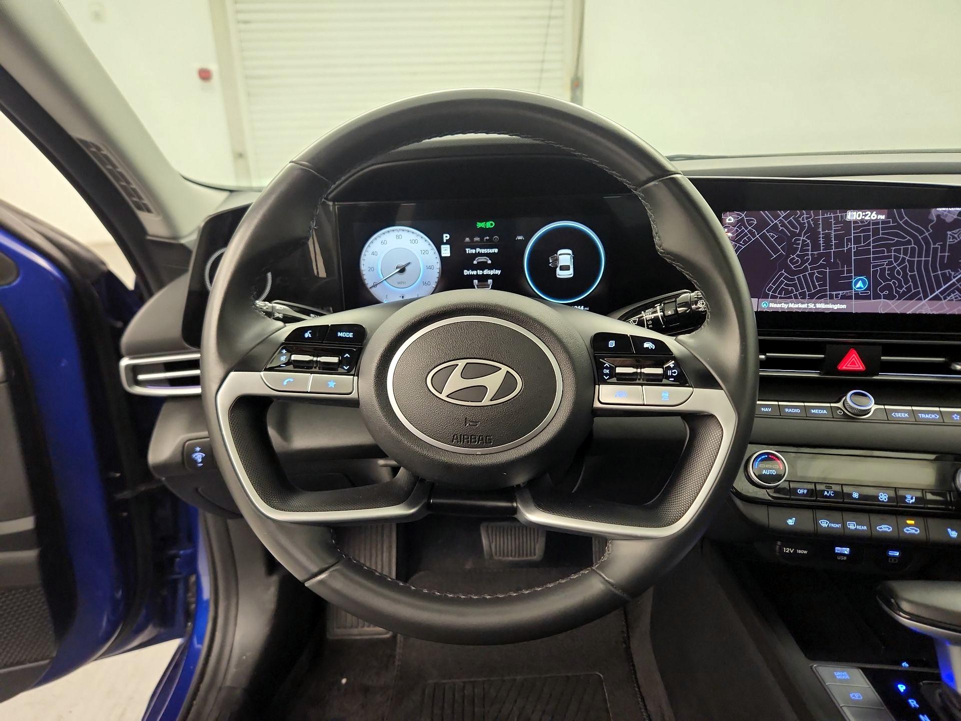 Thumbnail: 2025 Hyundai Elantra - 10