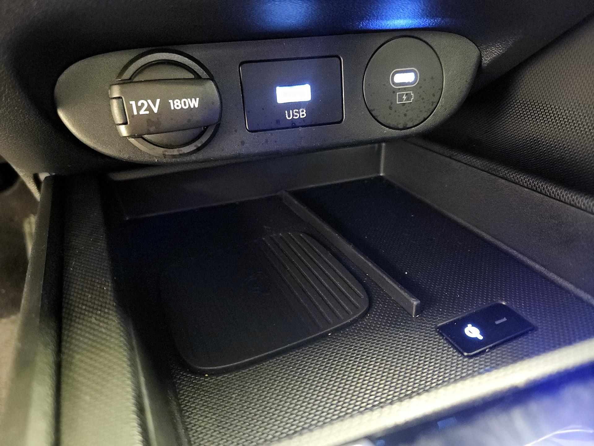 Thumbnail: 2025 Hyundai Elantra - 19