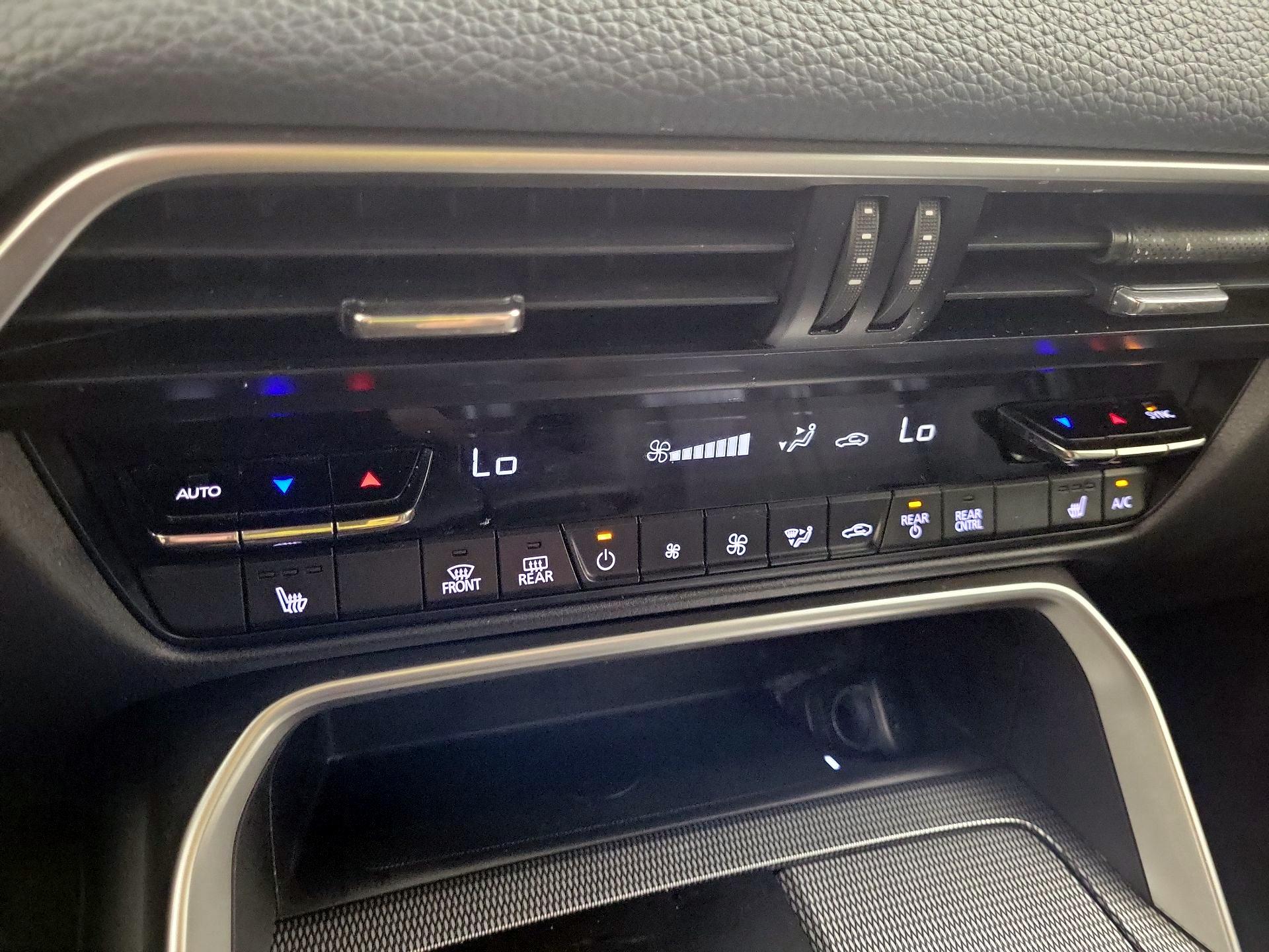 Thumbnail: 2024 Mazda CX-90 - 16