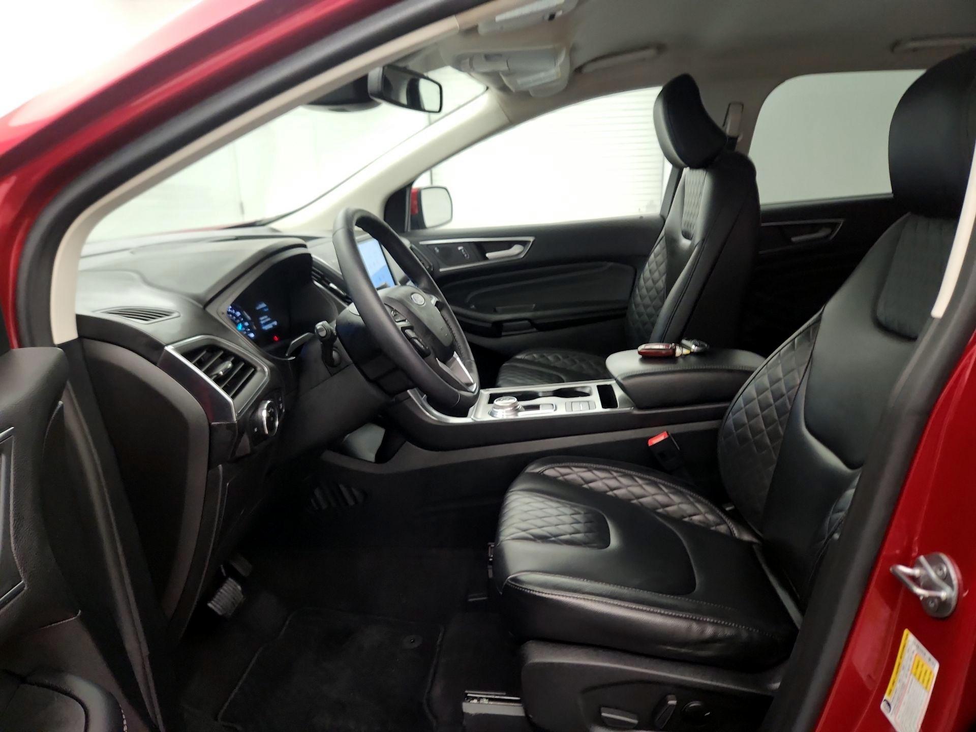 Thumbnail: 2023 Ford Edge - 11