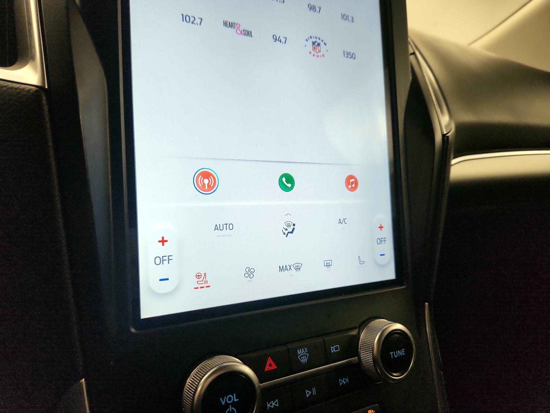 Thumbnail: 2023 Ford Edge - 16