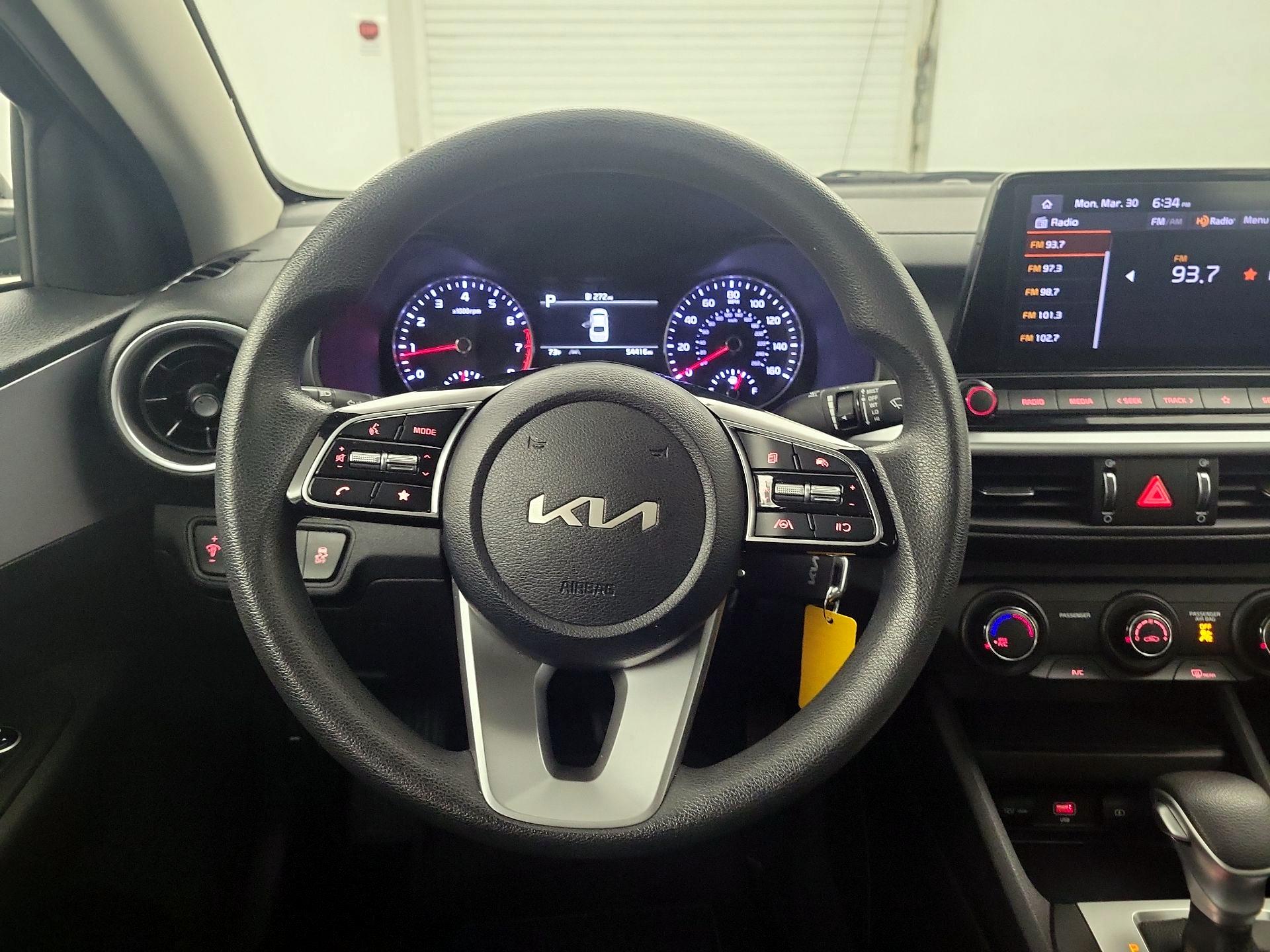 Thumbnail: 2024 Kia Forte - 10