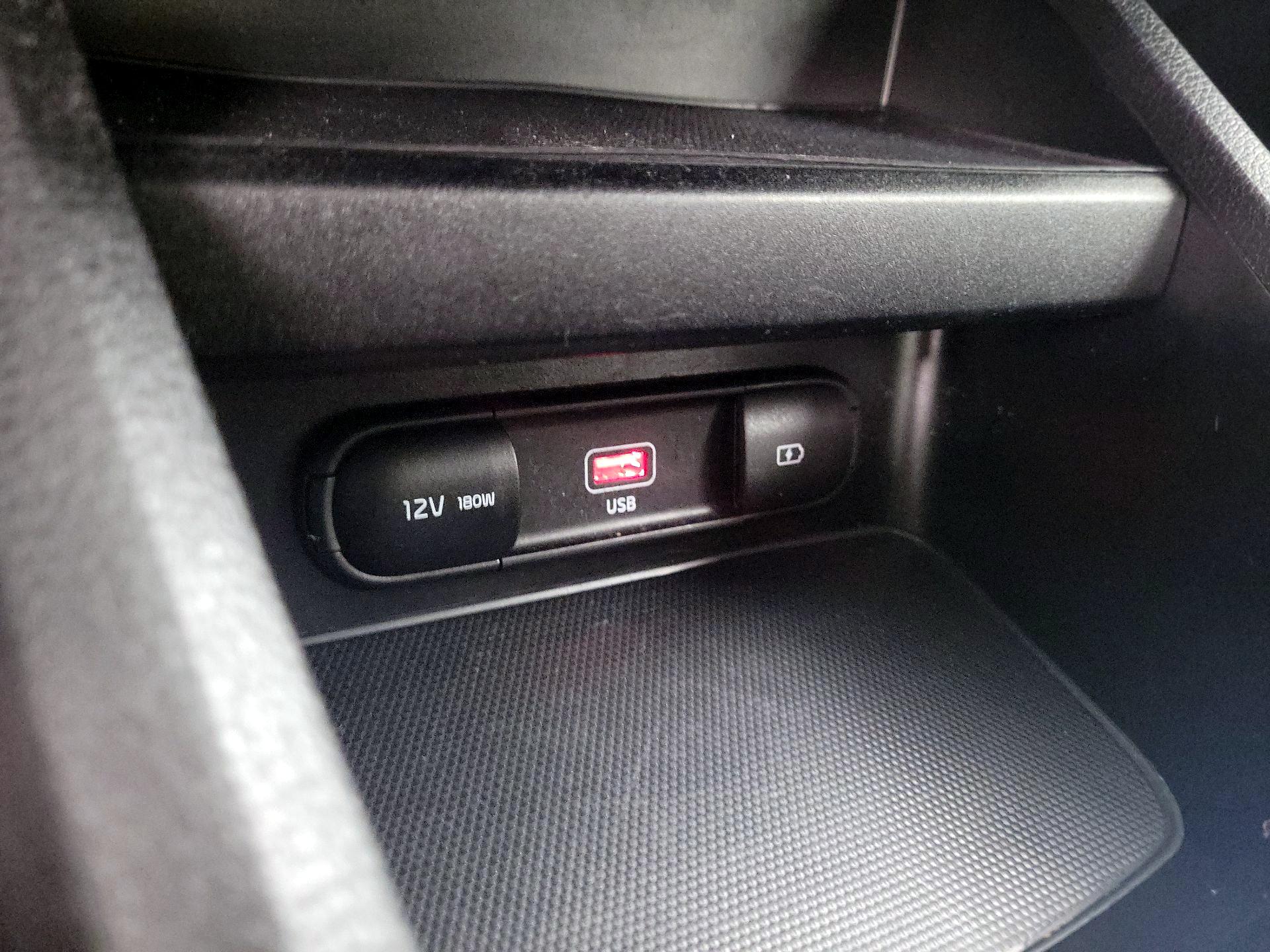 Thumbnail: 2024 Kia Forte - 18