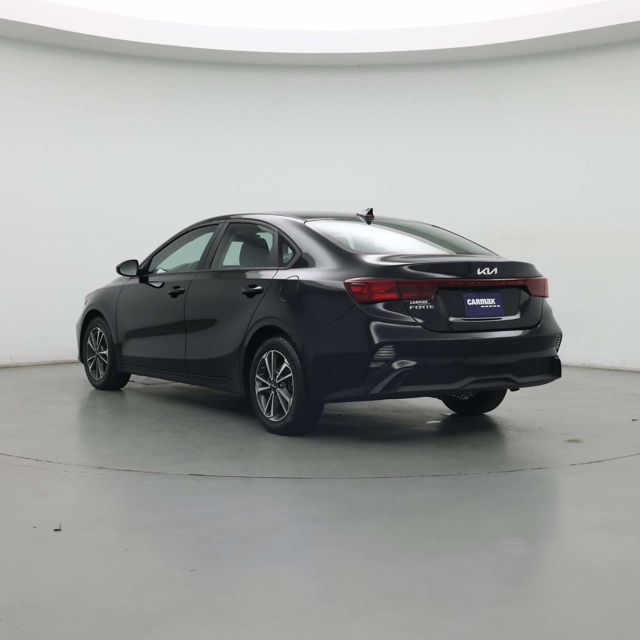 Thumbnail: 2024 Kia Forte - 2