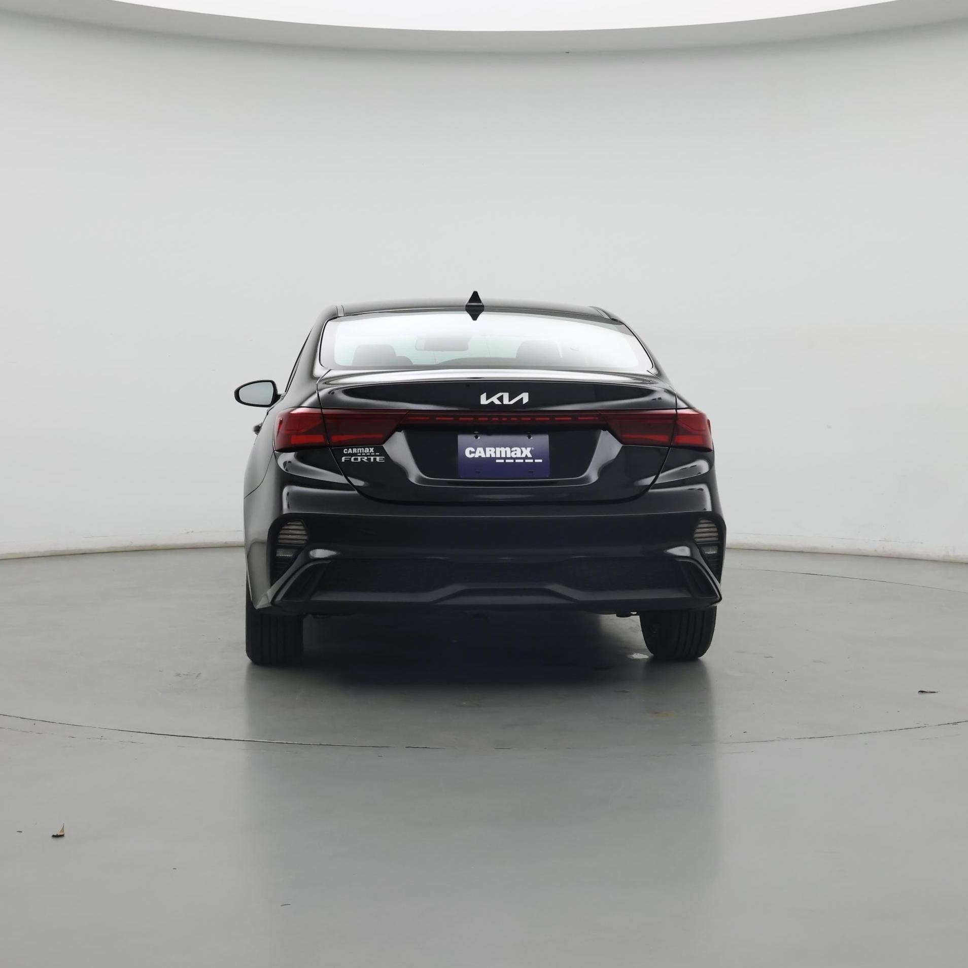Thumbnail: 2024 Kia Forte - 6
