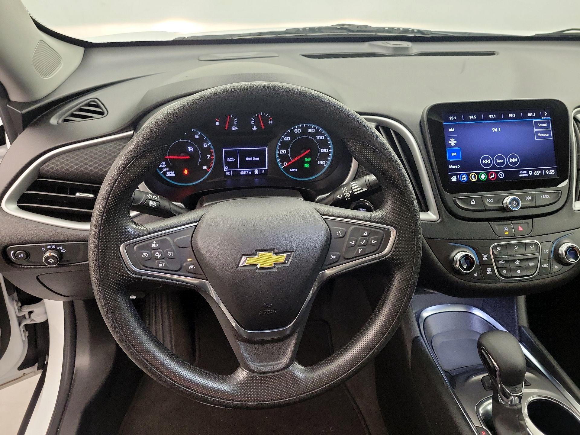 Thumbnail: 2024 Chevrolet Malibu - 10