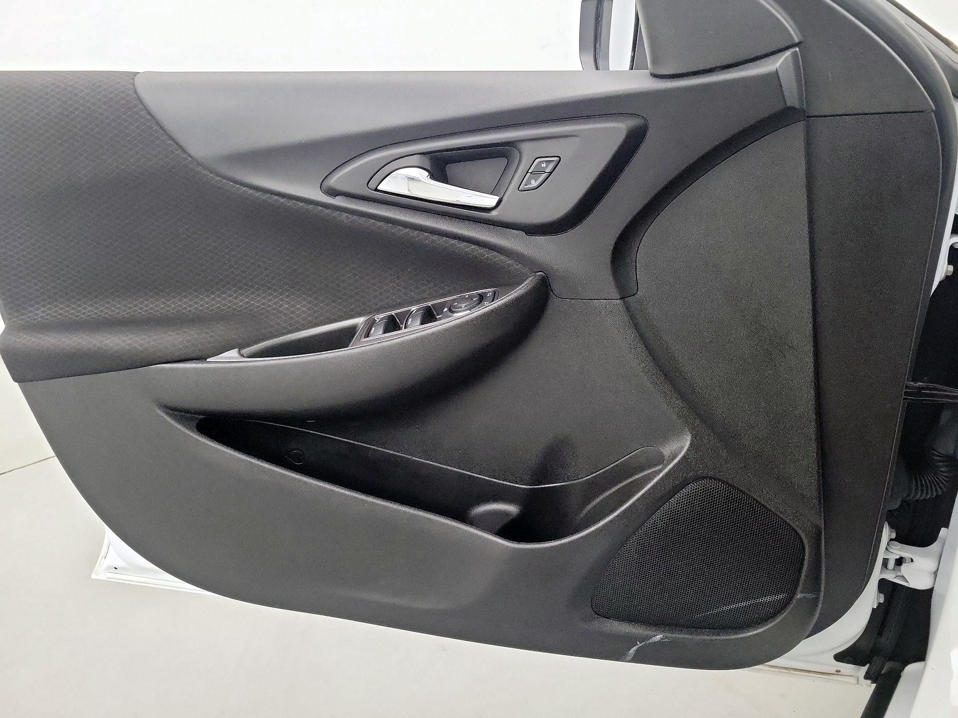 Thumbnail: 2024 Chevrolet Malibu - 12