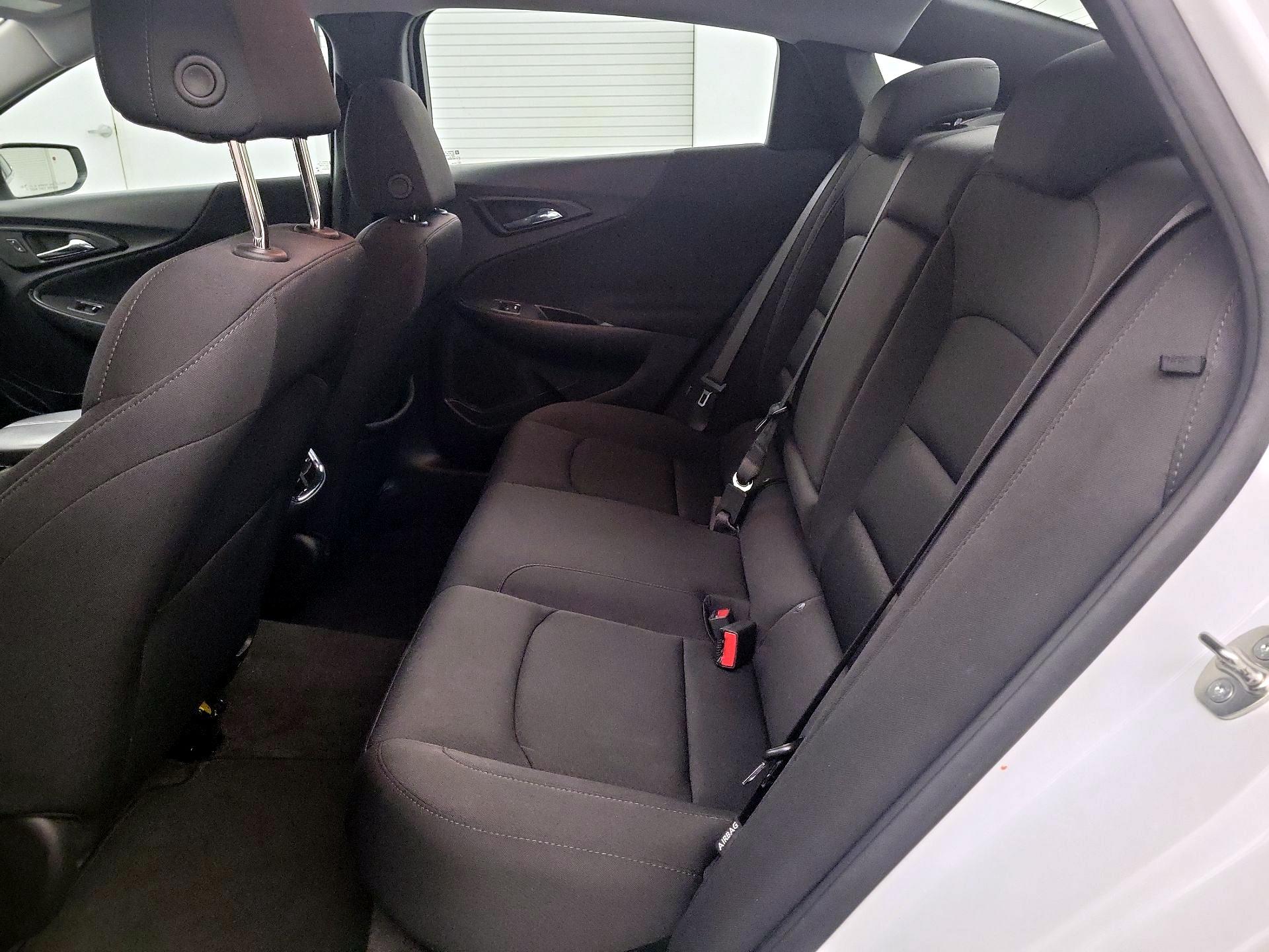 Thumbnail: 2024 Chevrolet Malibu - 17