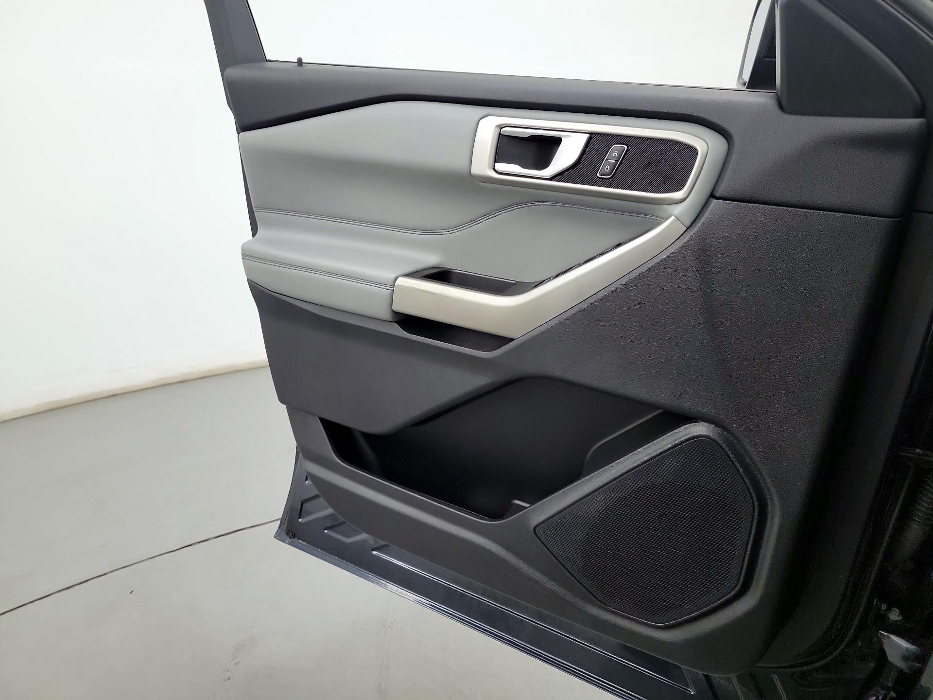 Thumbnail: 2023 Ford Explorer - 12